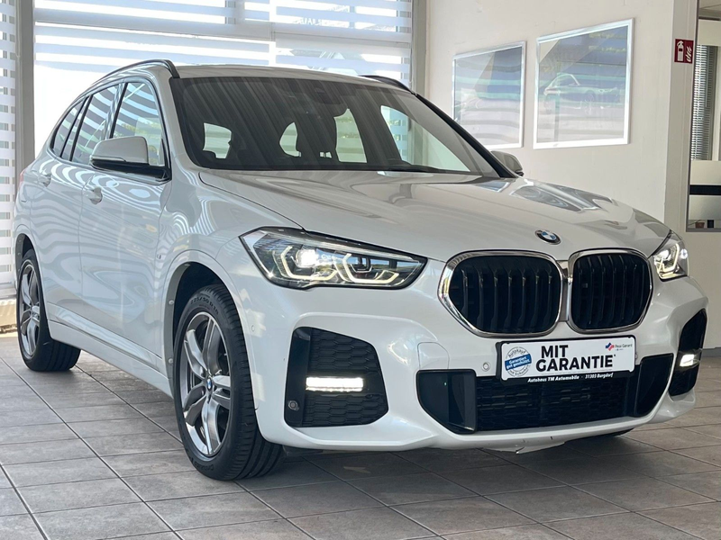 BMW X1 xD20i M Sport PANO HUD KAM AHK DA HiFi VOLL!