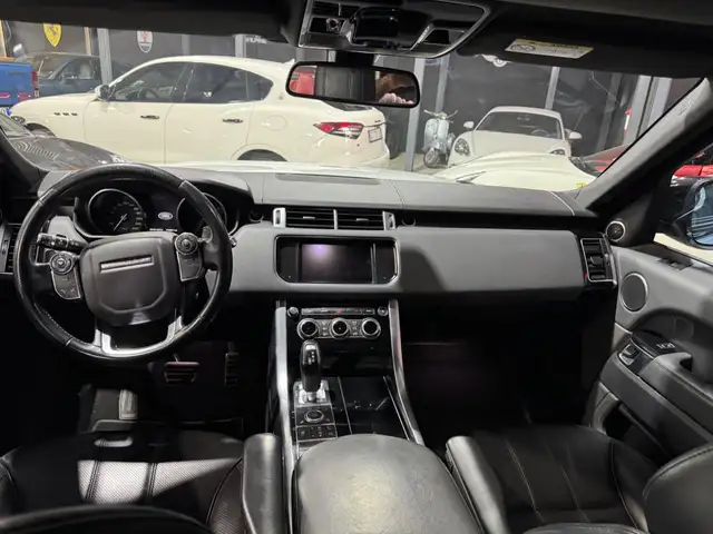 Land Rover Range Rover Sport view 15