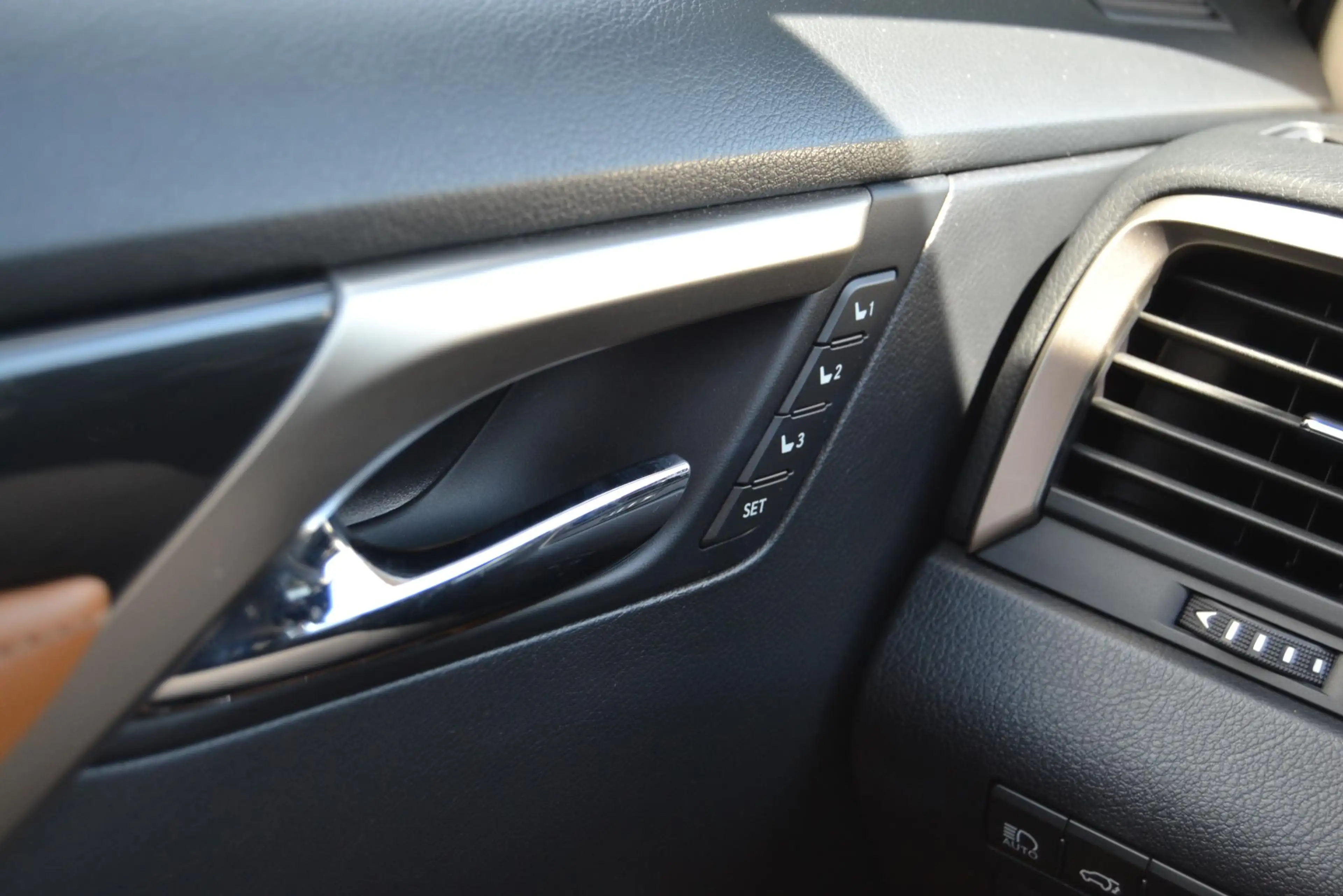 Lexus RX 450h AWD Business Line FACELIFT CARPLAY/ ANDROID AUTO S — photo 13