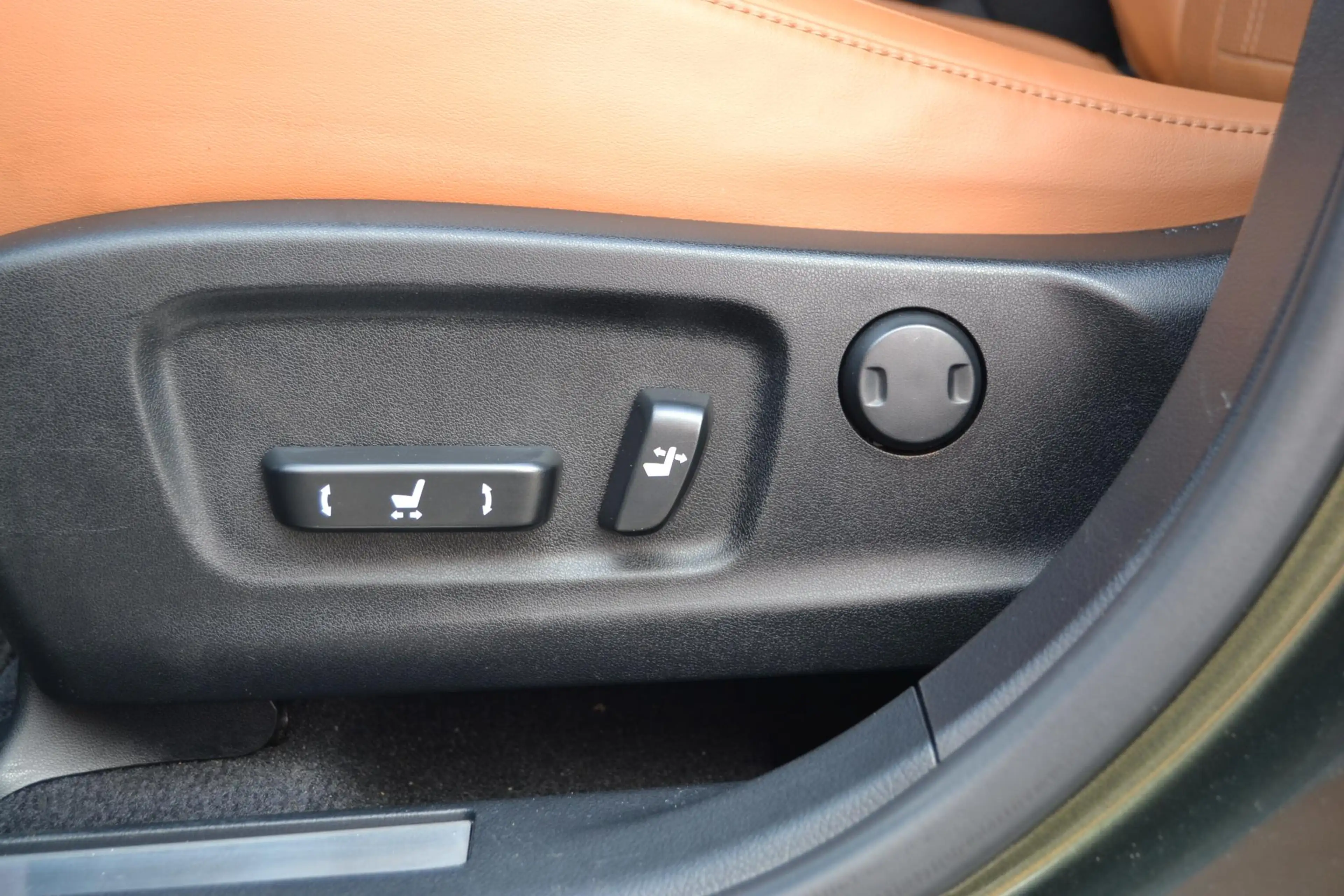Lexus RX 450h AWD Business Line FACELIFT CARPLAY/ ANDROID AUTO S — photo 17