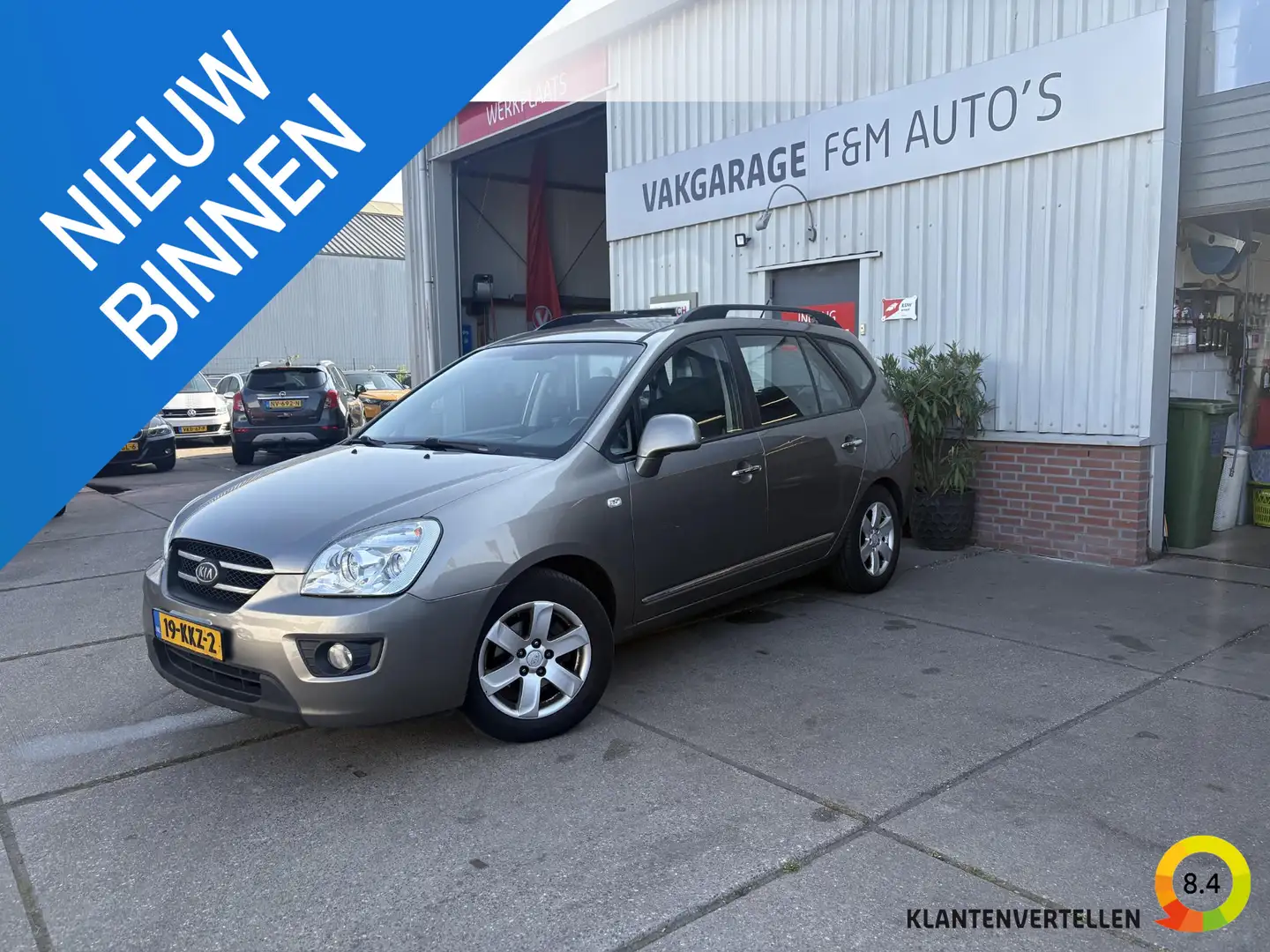 Kia Carens 2.0 CVVT X-ecutive Gri - 1