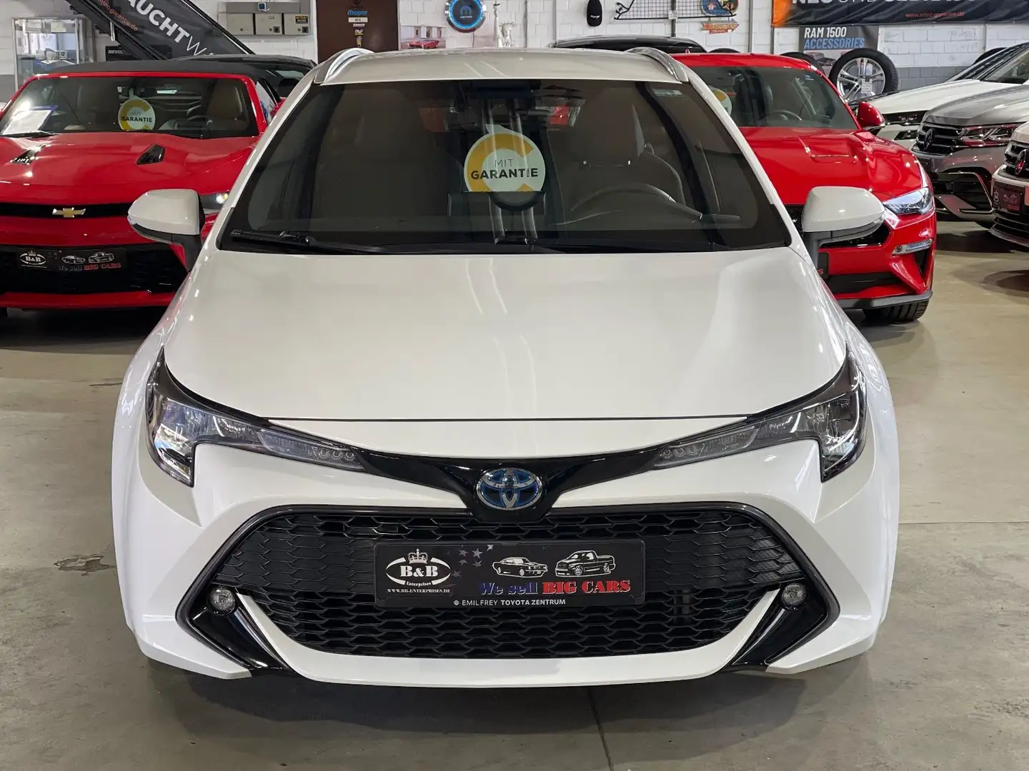 Toyota Corolla TOURING SPORTS HYBRID BUSINESS+8FACH+SHZ+GARANTI Wit - 2