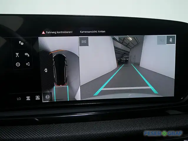 Audi A6 view 10