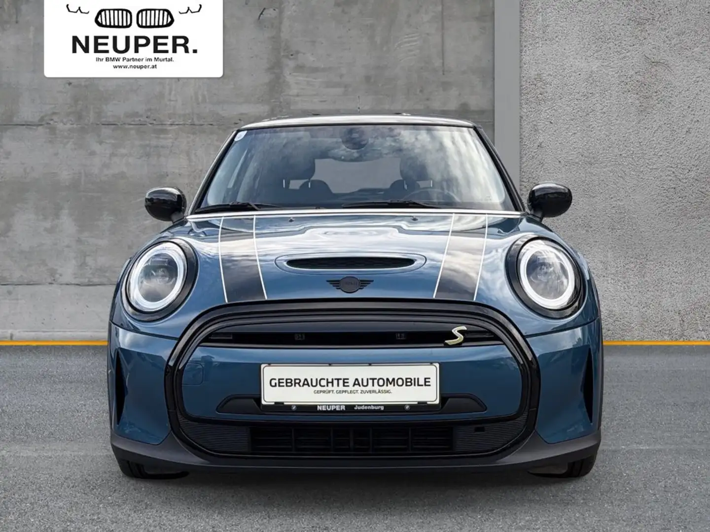 MINI Cooper SE Blau - 2