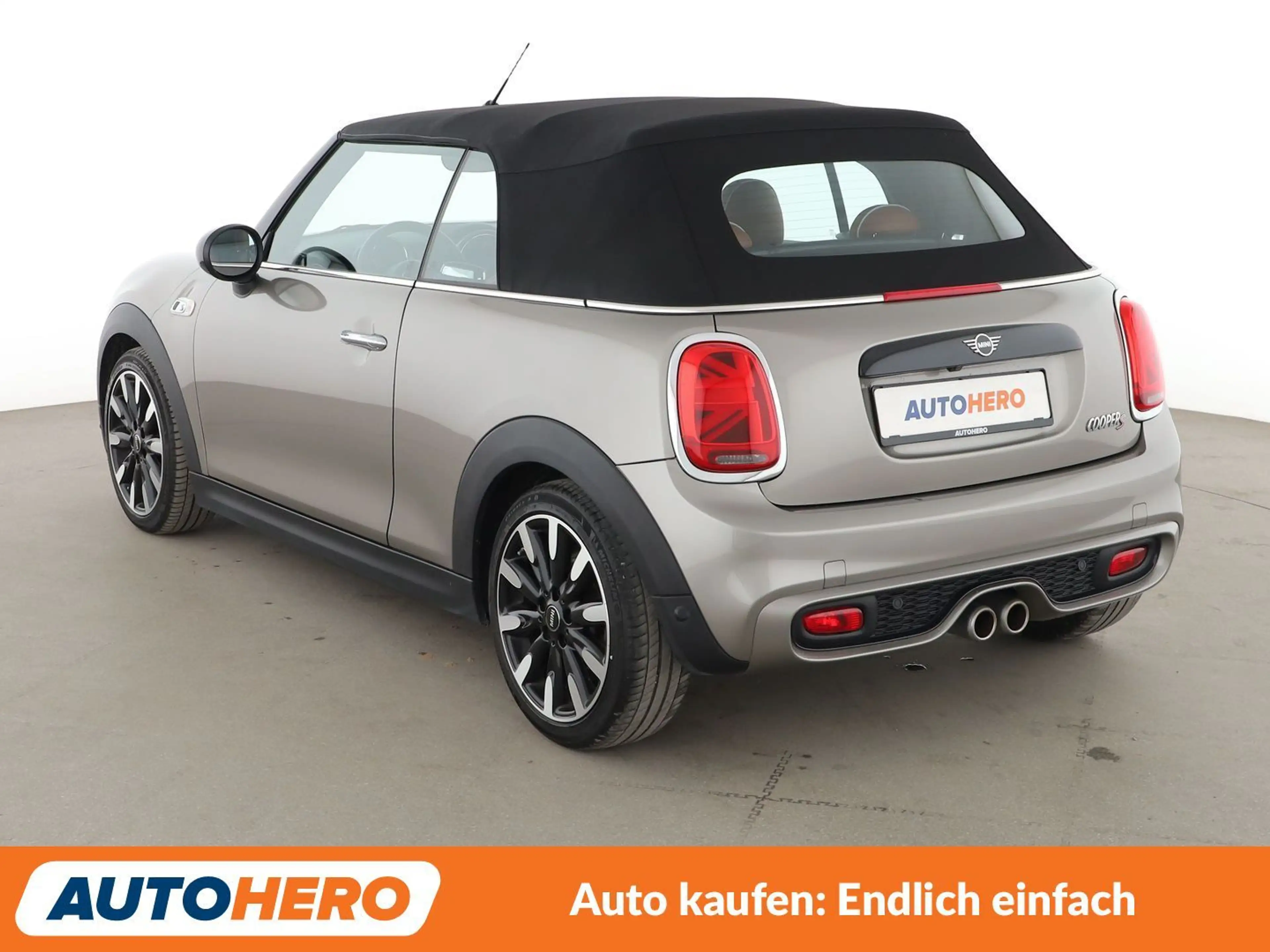 MINI Cooper S Cabrio Cooper S Aut.*NAVI*LED*TEMPO*PDC*SHZ*H/K* — photo 4