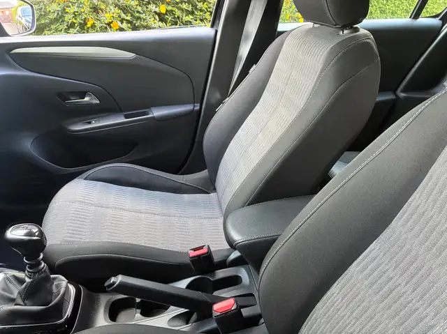 Opel Corsa view 9