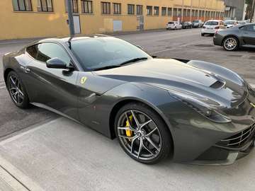 F12 Berlinetta 6.3 dct