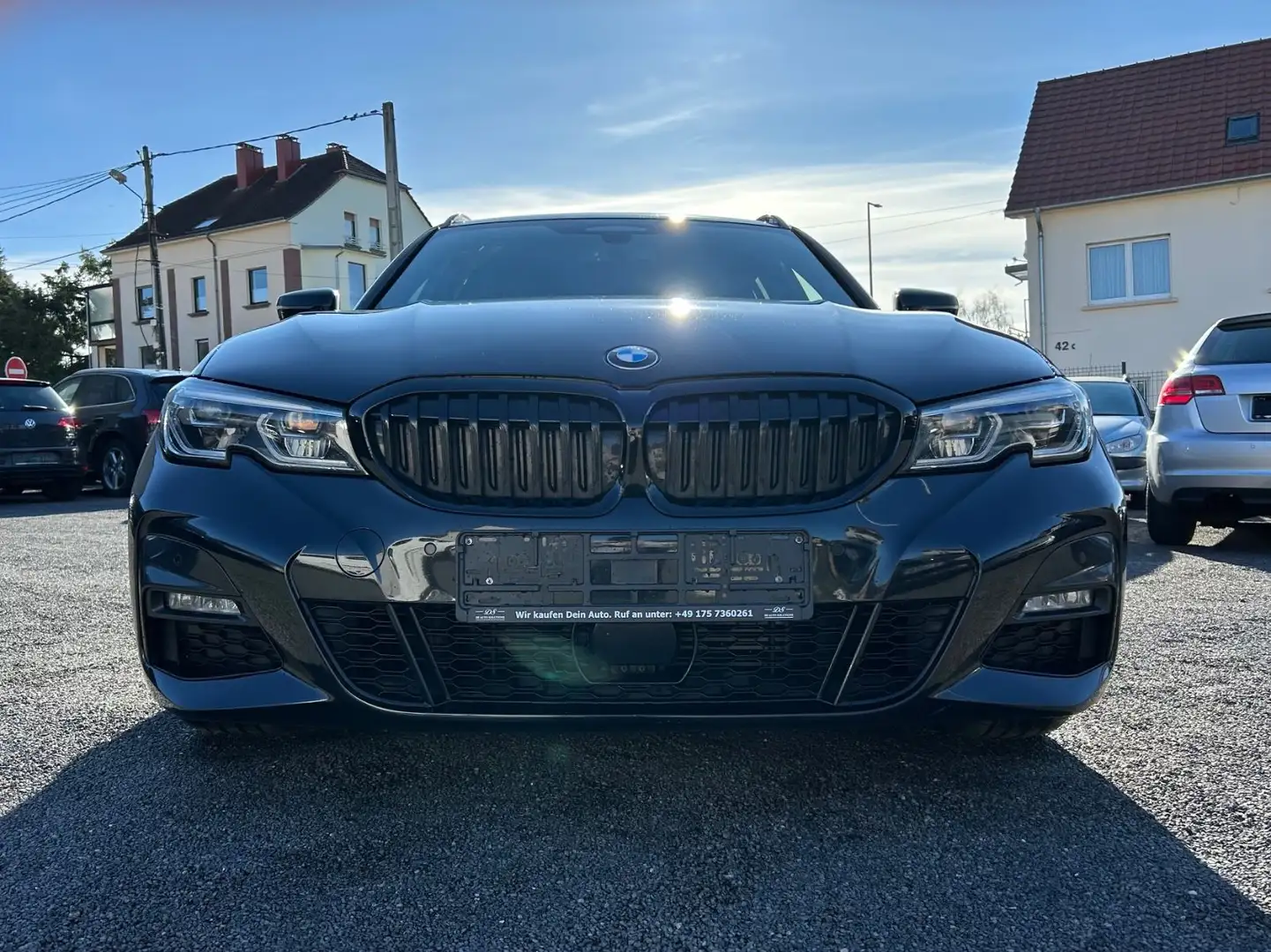 BMW 330 d xDrive M Sport HUD + LASER + ACC Schwarz - 2