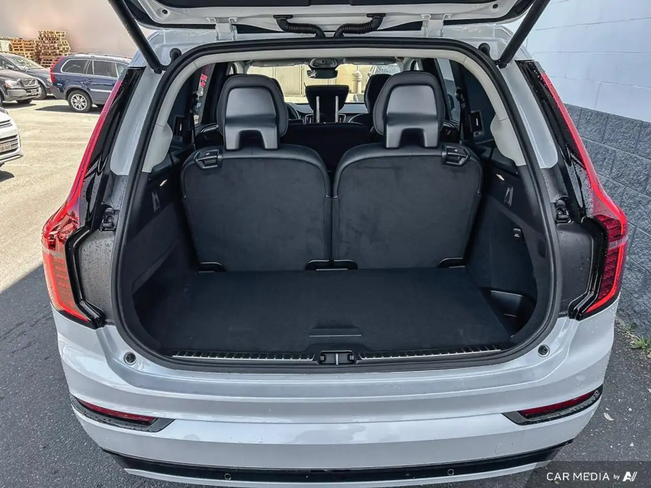 Volvo XC90 снимка Volvo XC90