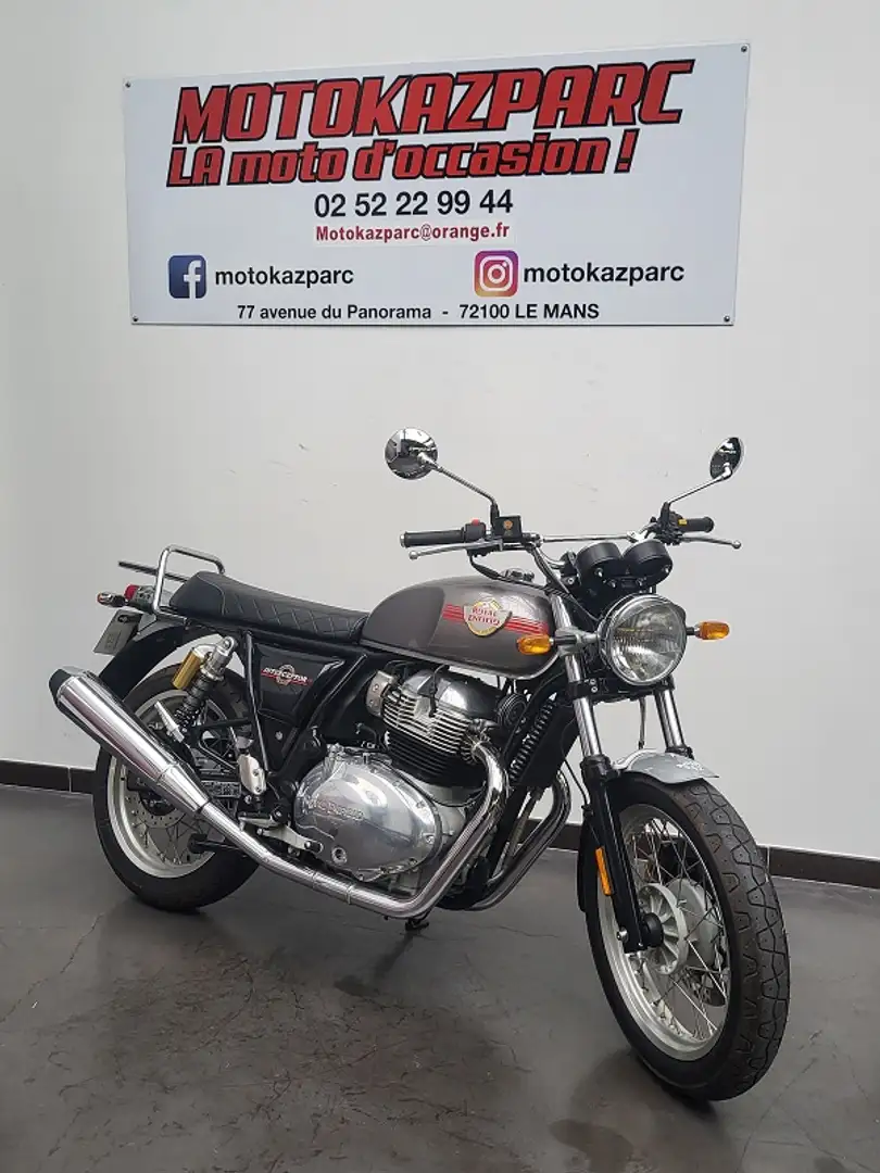 Royal Enfield Interceptor - 1