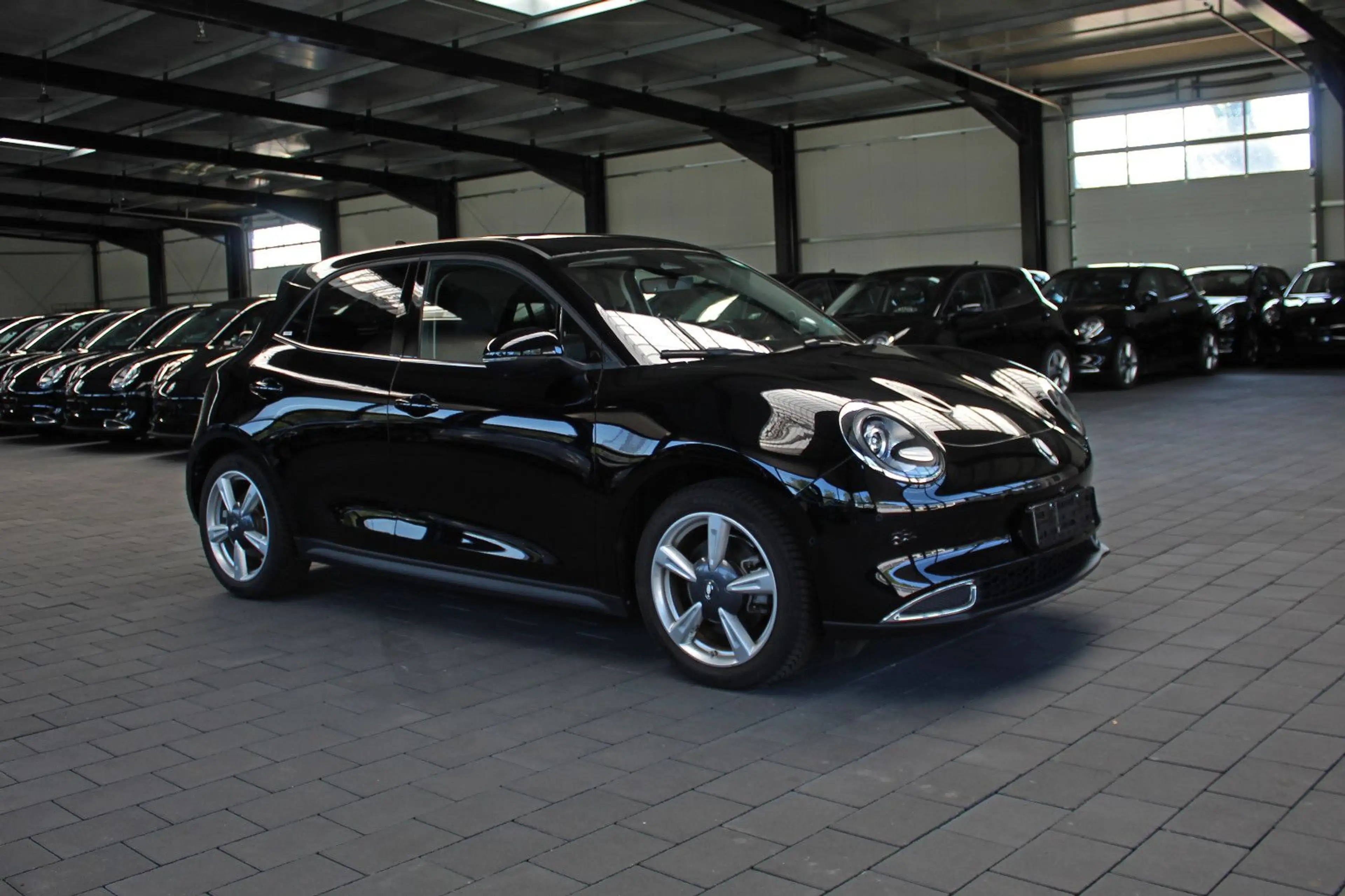 GWM ORA 03 400 Pro+(elektr. Heckklappe, Pano-Dach) — photo 3