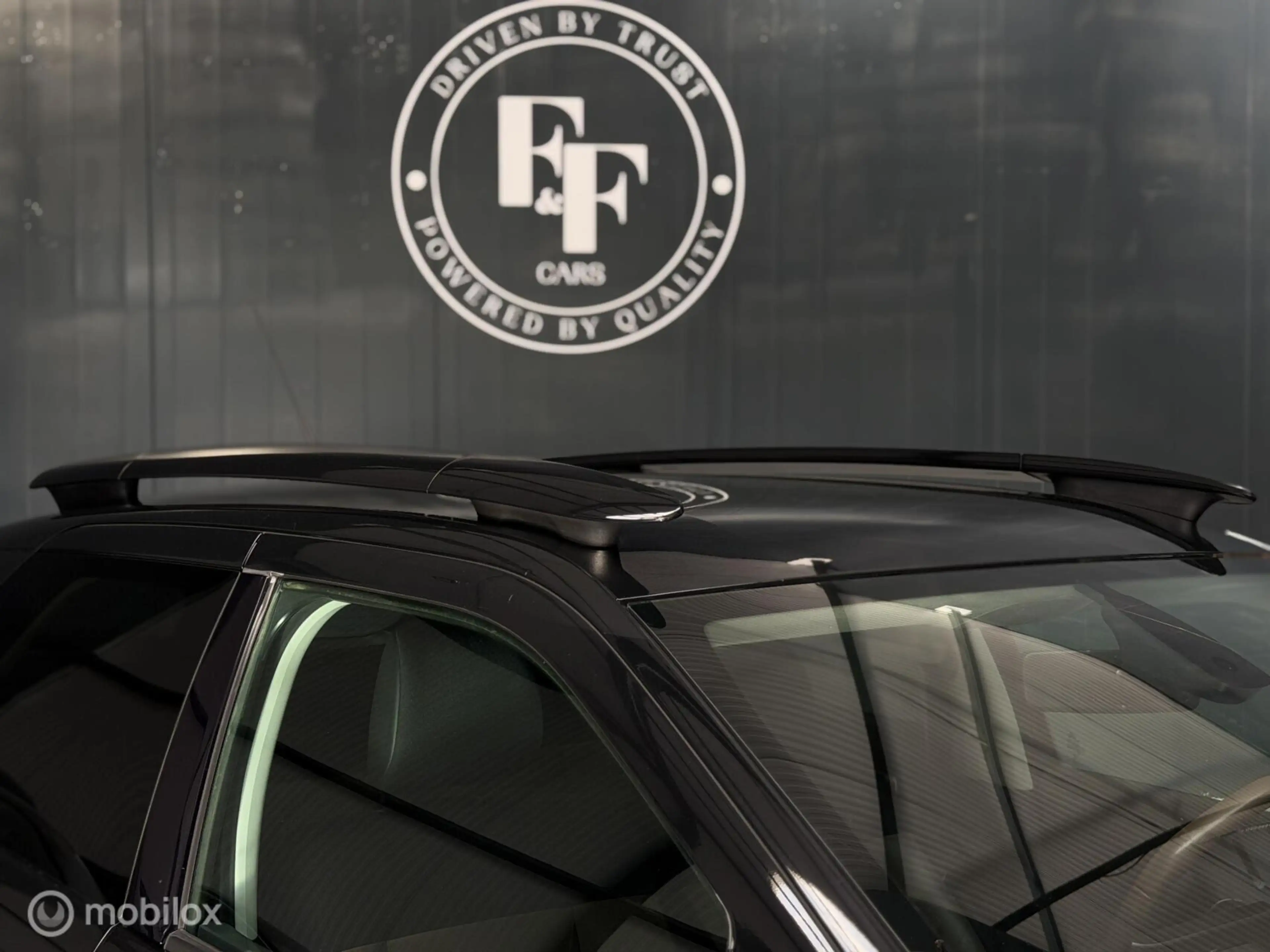 Citroen C4 Cactus 1.2 PureTech Shine — photo 25