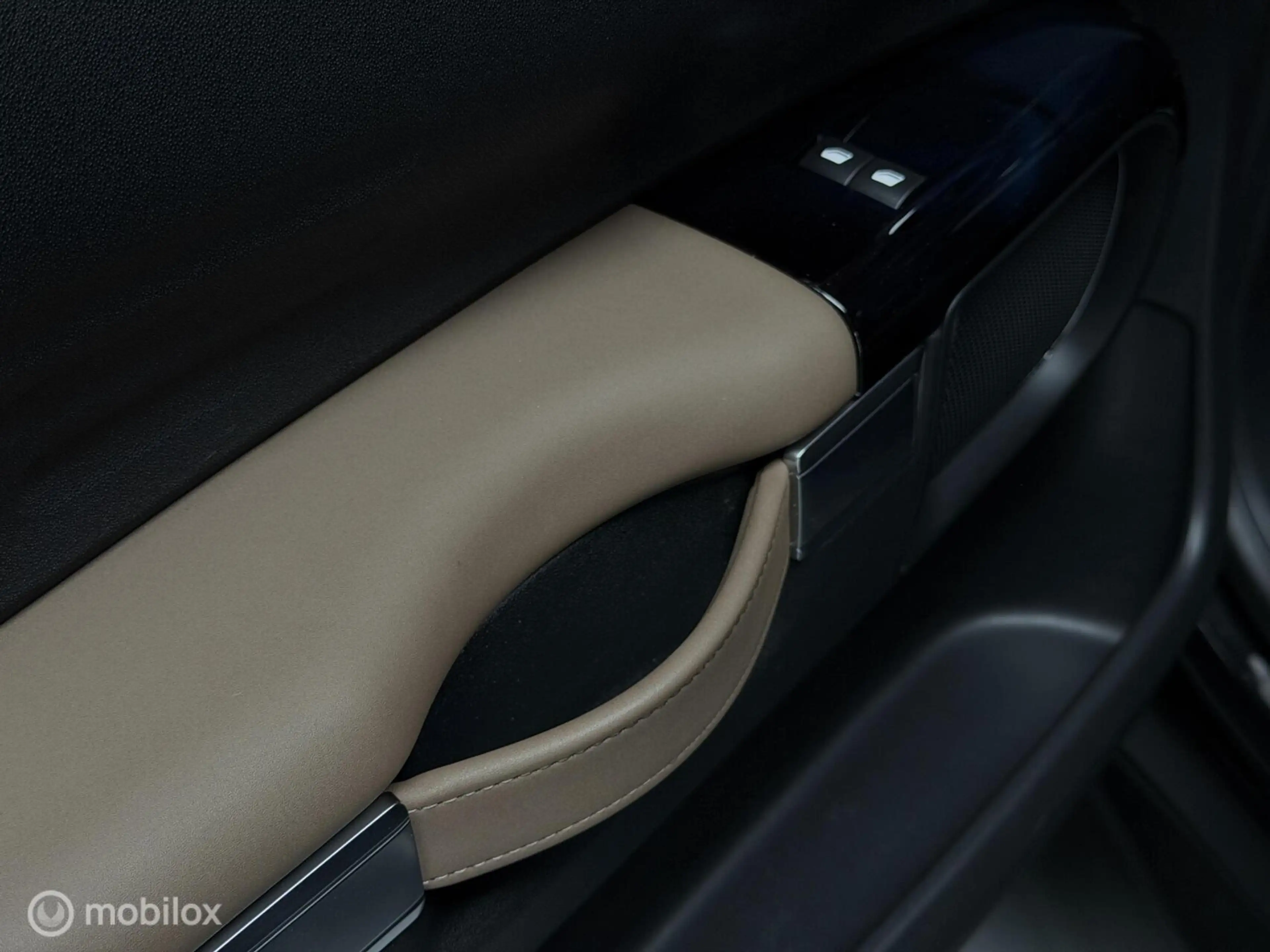 Citroen C4 Cactus 1.2 PureTech Shine — photo 43