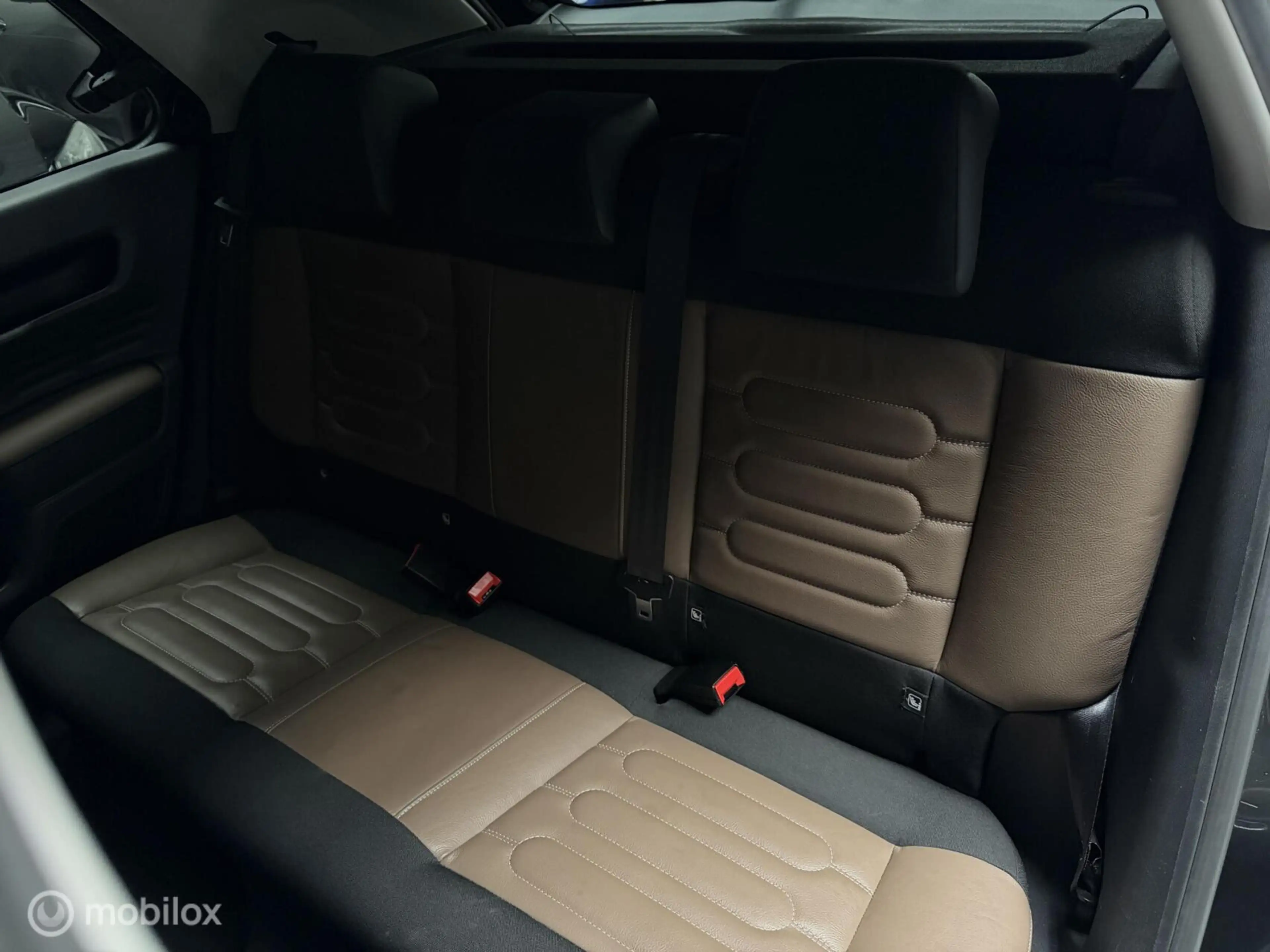 Citroen C4 Cactus 1.2 PureTech Shine — photo 32