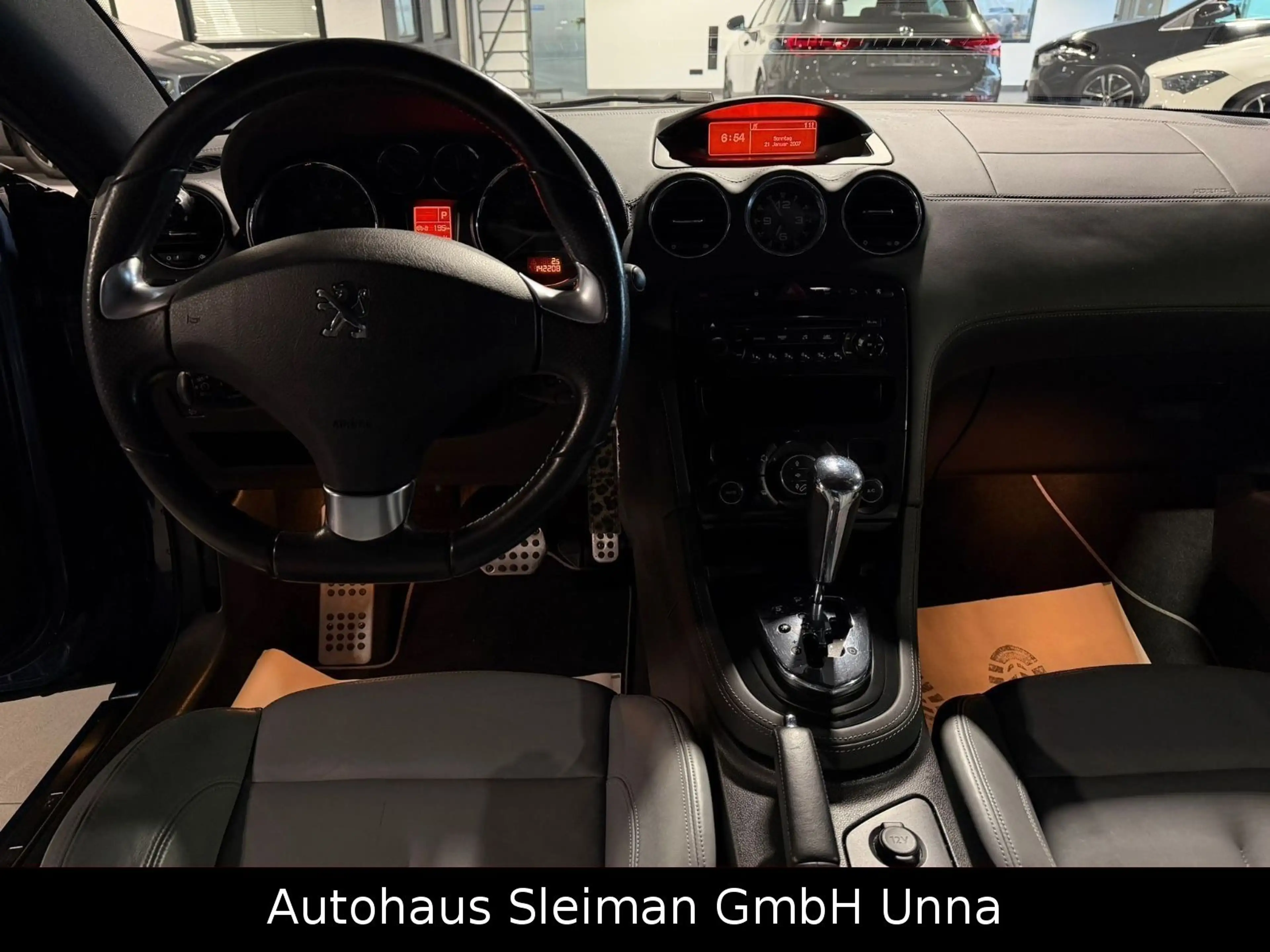 Peugeot RCZ 1,6 Automatik/Klima/Leder/Tüv-Neu — photo 12