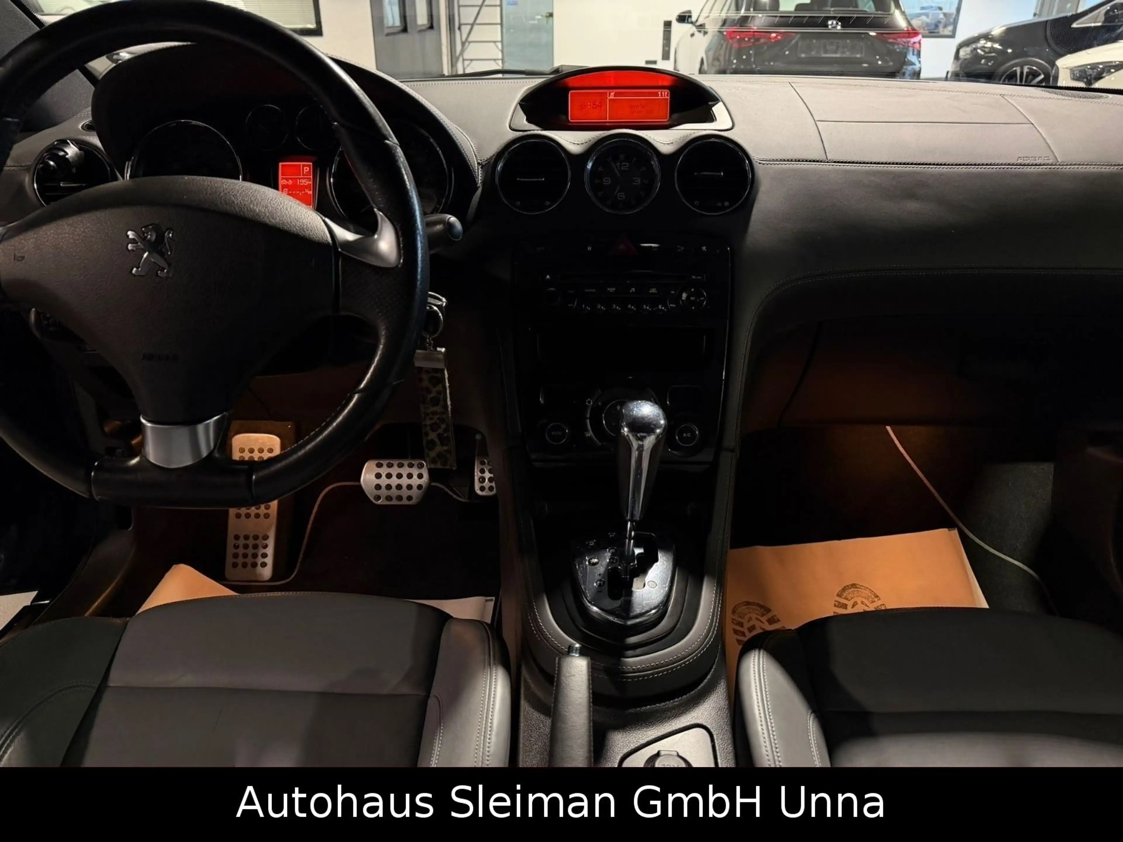 Peugeot RCZ 1,6 Automatik/Klima/Leder/Tüv-Neu — photo 11