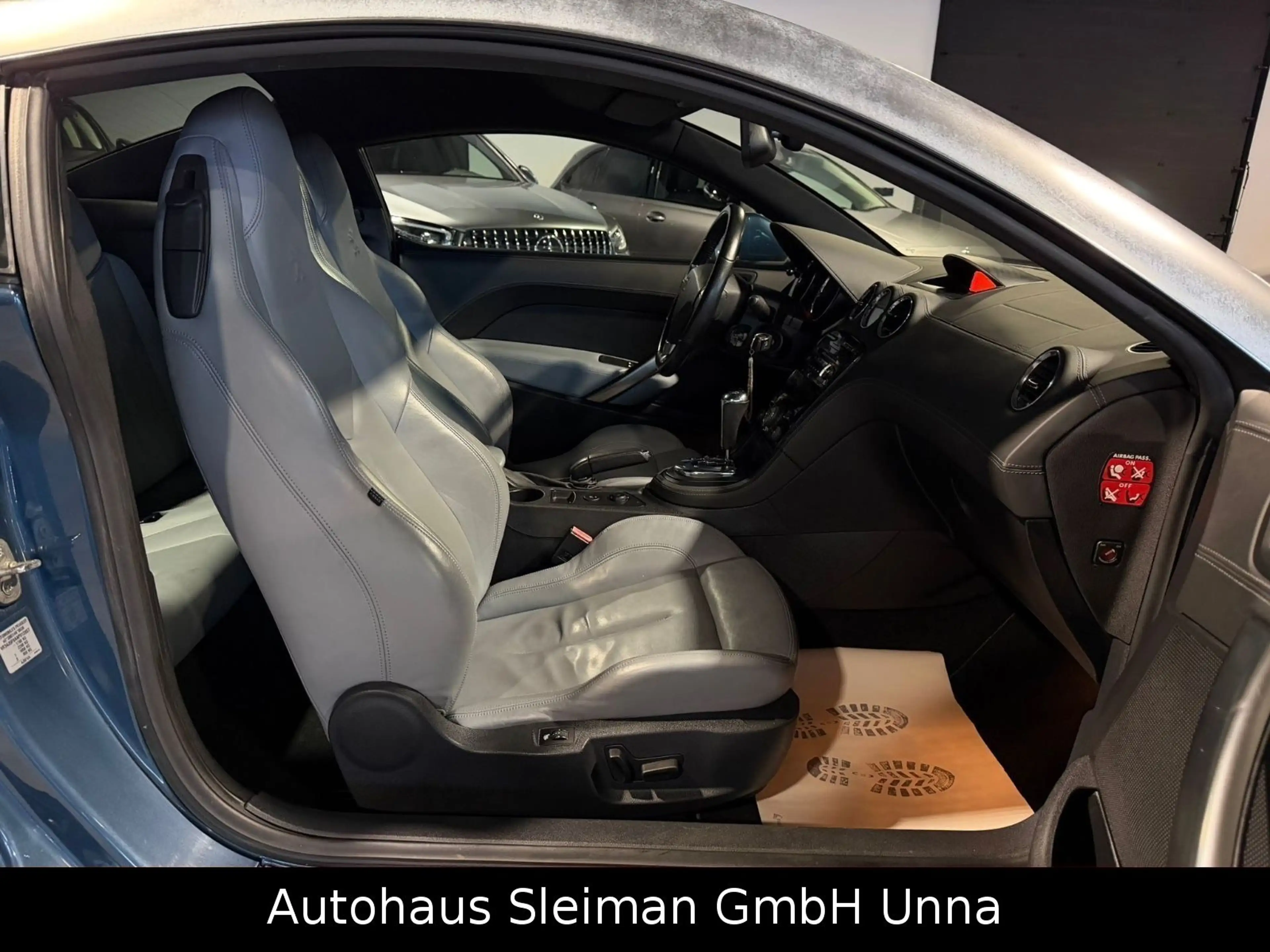 Peugeot RCZ 1,6 Automatik/Klima/Leder/Tüv-Neu — photo 15
