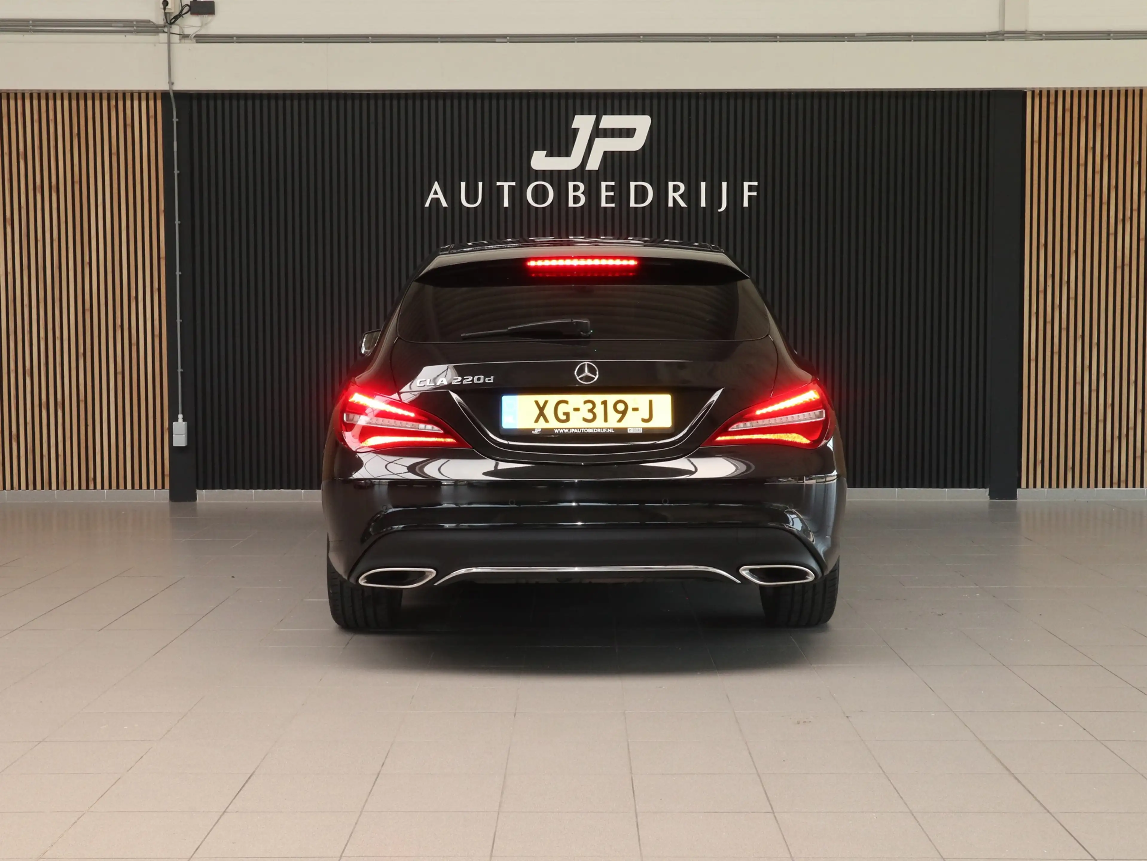 Mercedes-Benz CLA 220 Shooting Brake d Prestige AUTOMAAT|LEDER|APPLECARP — photo 4