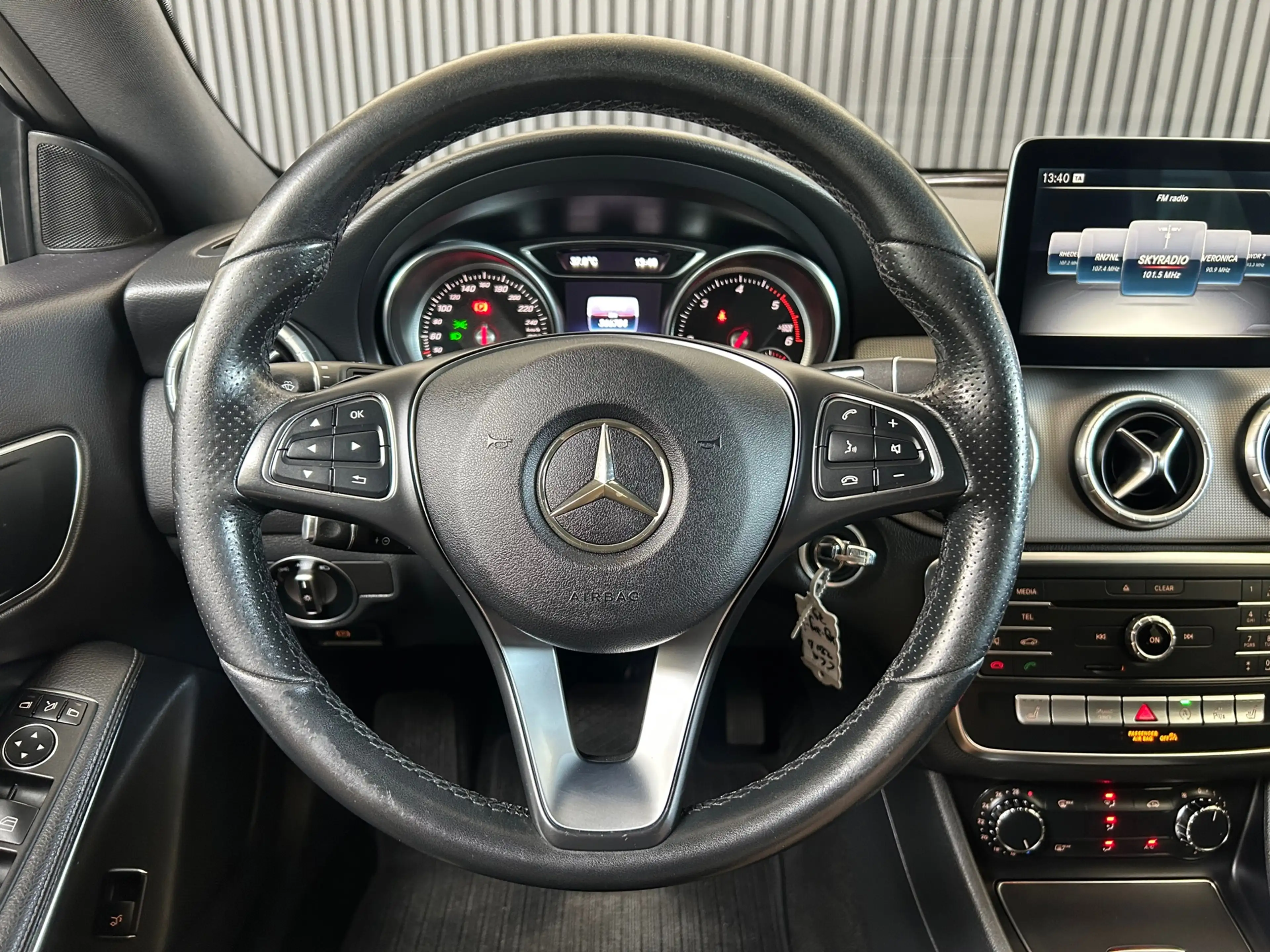 Mercedes-Benz CLA 220 Shooting Brake d Prestige AUTOMAAT|LEDER|APPLECARP — photo 13