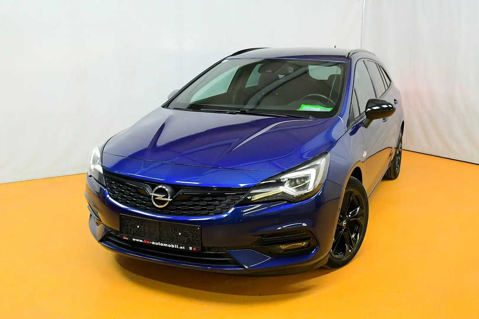 Opel Astra 1,5 CDTI Ultimate Blau - 1