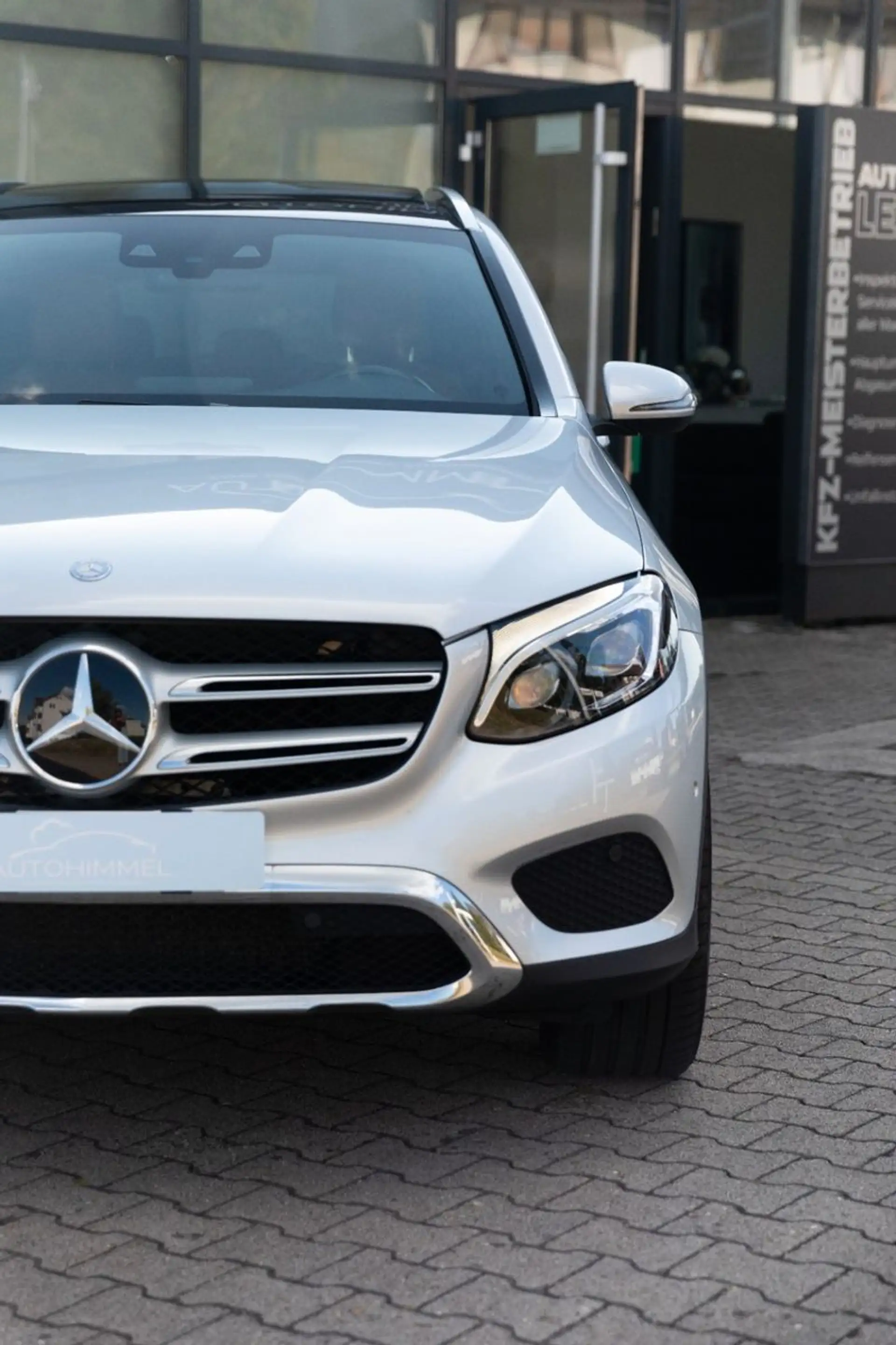 Mercedes-Benz GLC 250 d 4Matic Exclusive Pano AHK ILS — photo 6