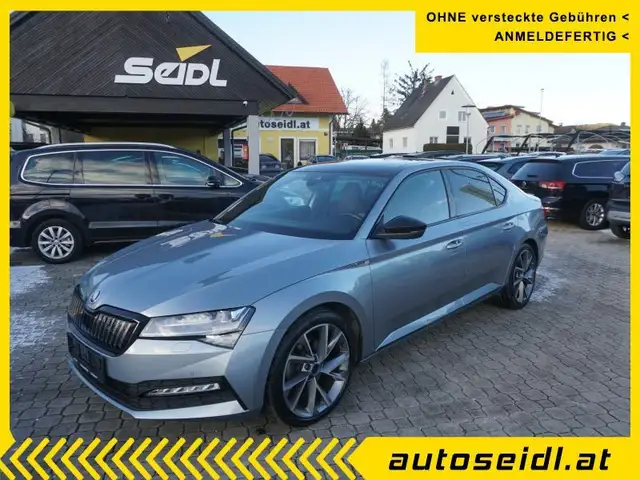 Skoda Superb Limousine 1,4 TSI Sportline DSG *TOPAUSSTATTUNG*