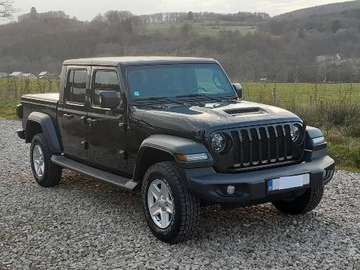 3.0 V6 4WD ATX Sport