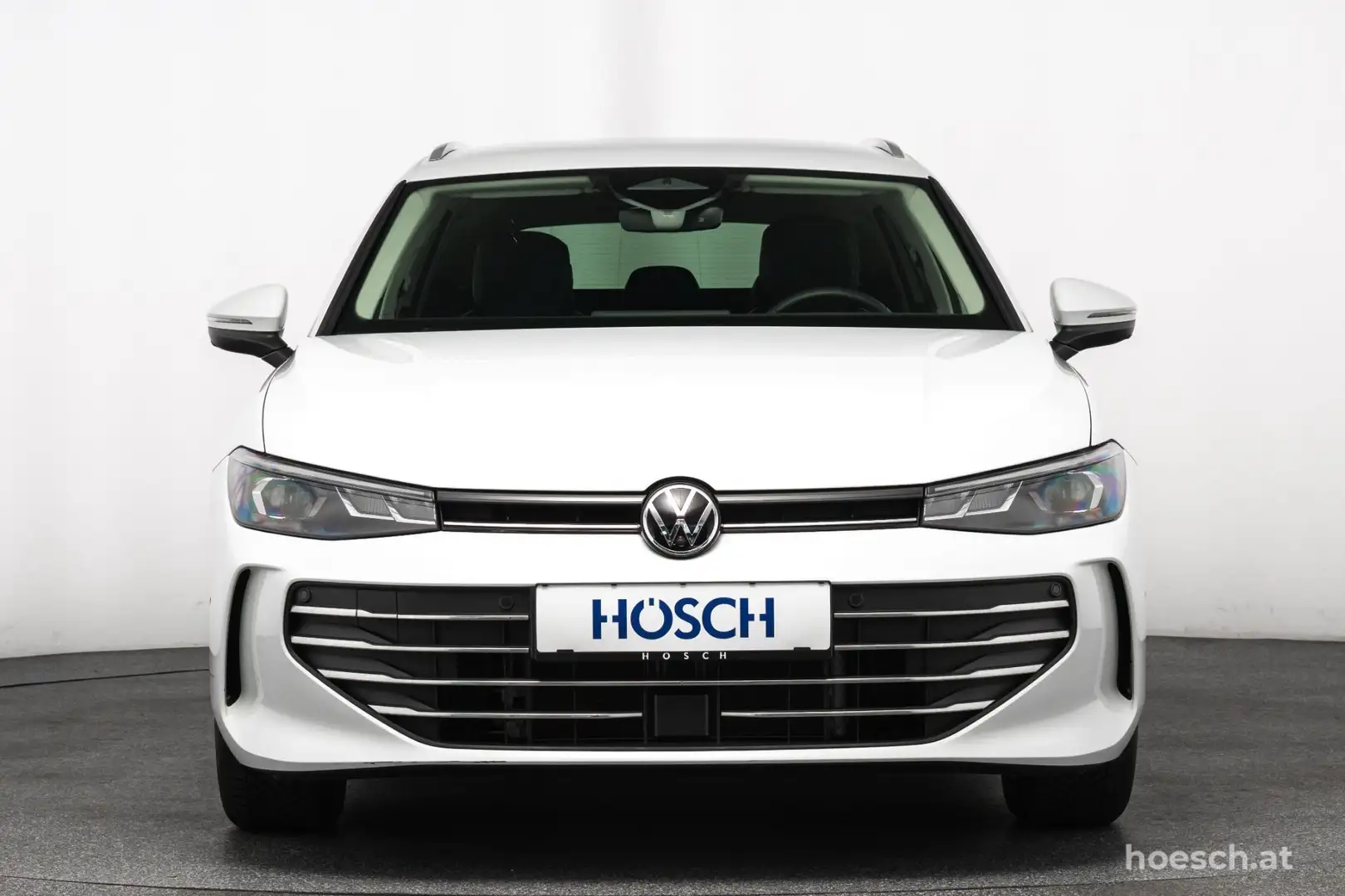 Volkswagen Passat Variant eTSI Business Aut. AHK 360° WINTER ASSISTENZ +++ Weiß - 2