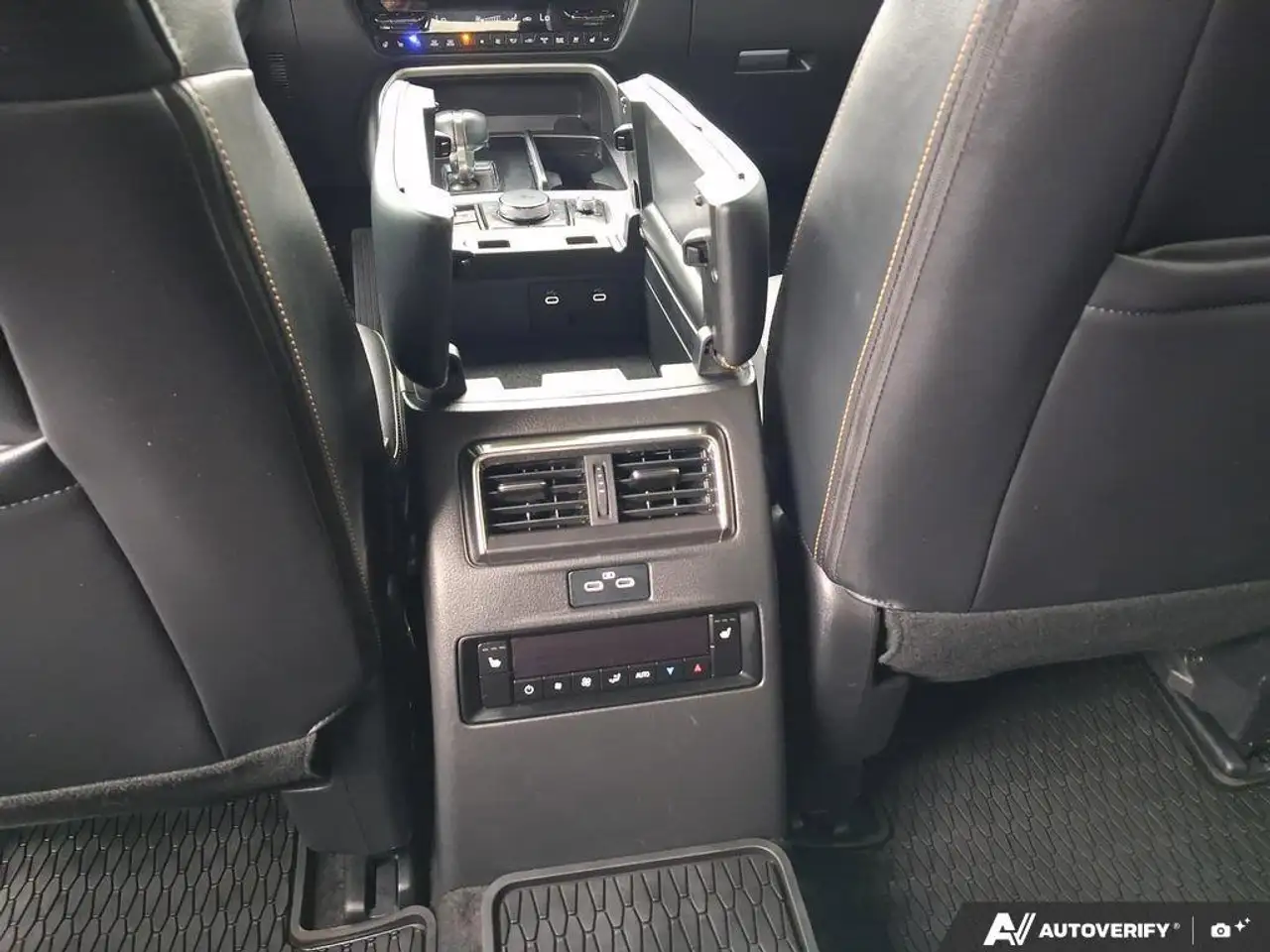 Mazda CX-90 MHEV снимка Mazda CX-90 MHEV