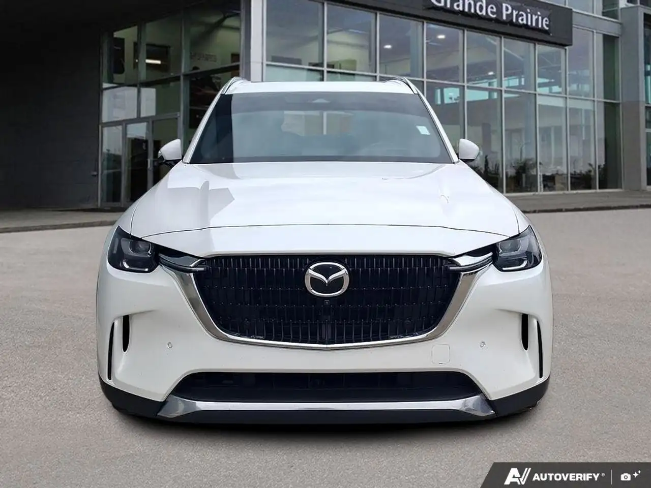 Mazda CX-90 MHEV снимка Mazda CX-90 MHEV
