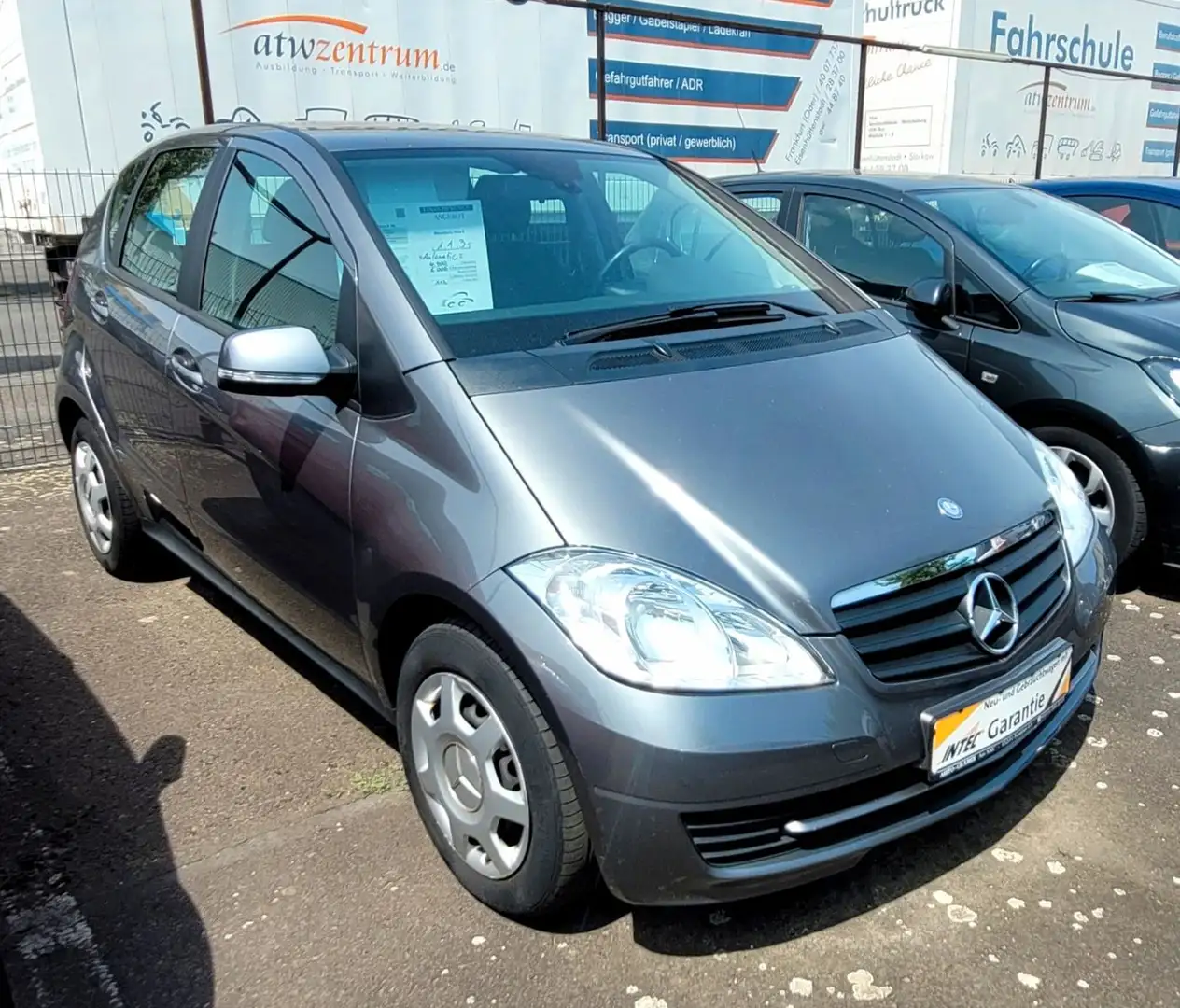 Mercedes-Benz A 160 A -Klasse A 160 Gris - 1