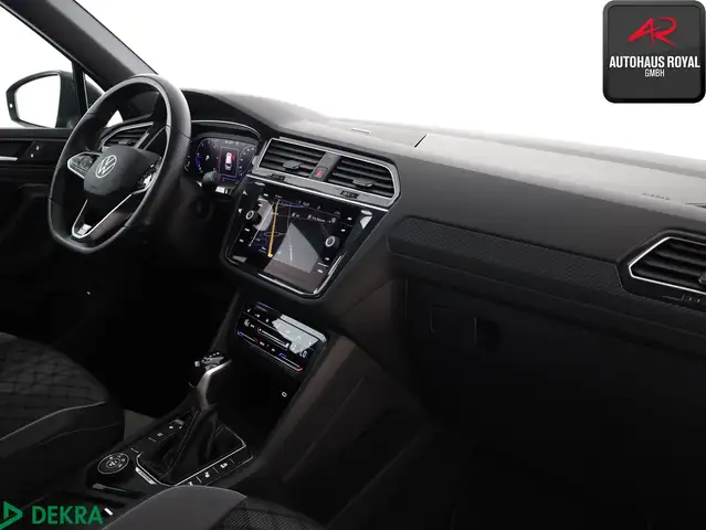 Volkswagen Tiguan view 9