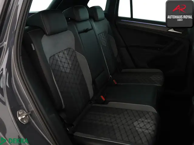 Volkswagen Tiguan view 11