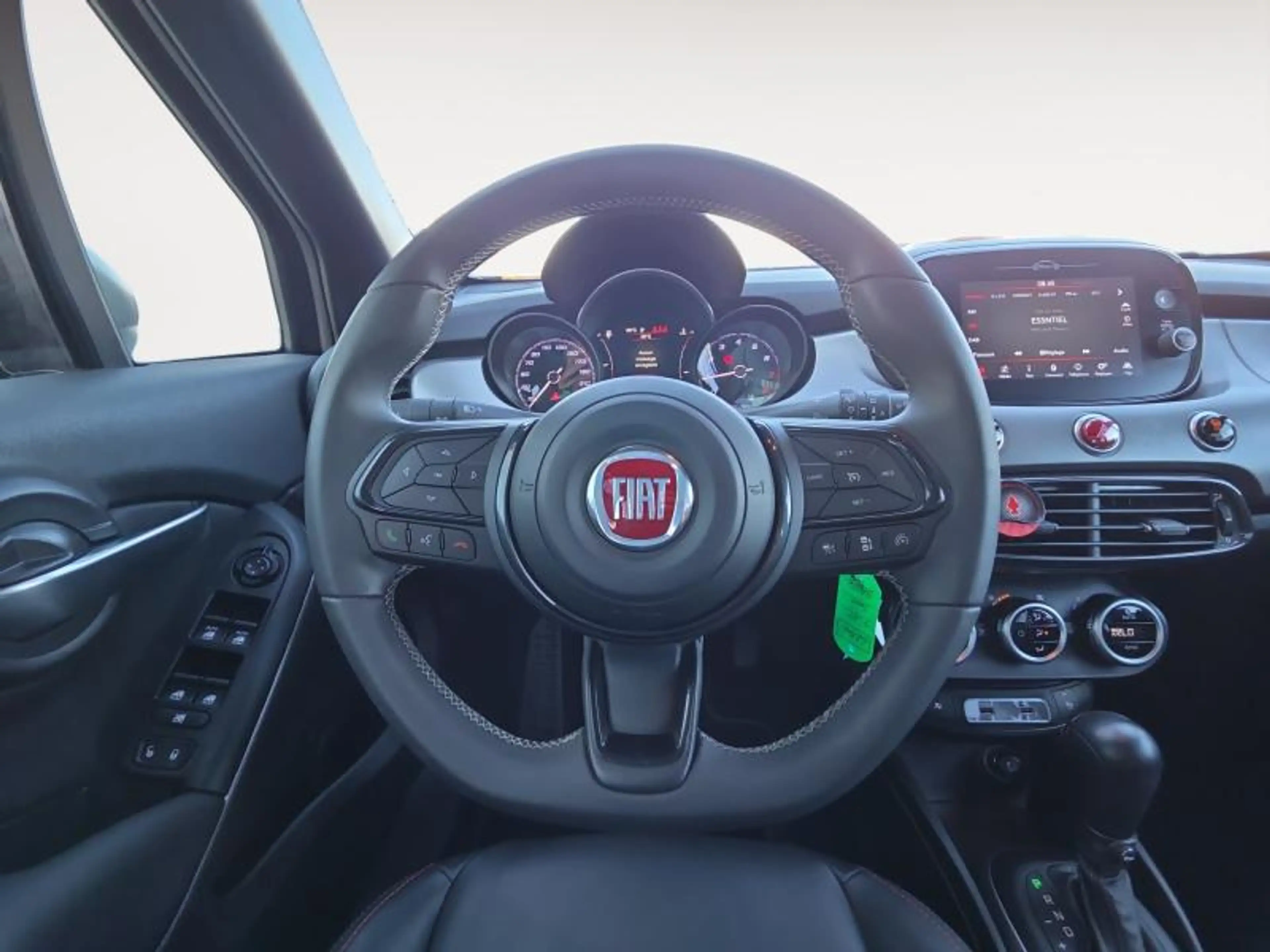 Fiat 500X X Club / Essence — photo 14