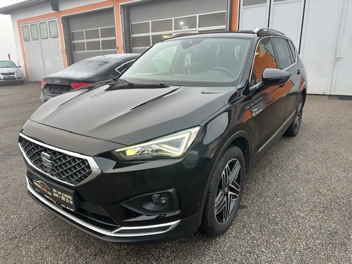 SEAT Tarraco Xcellence 7-Sitzer Schwarz - 1