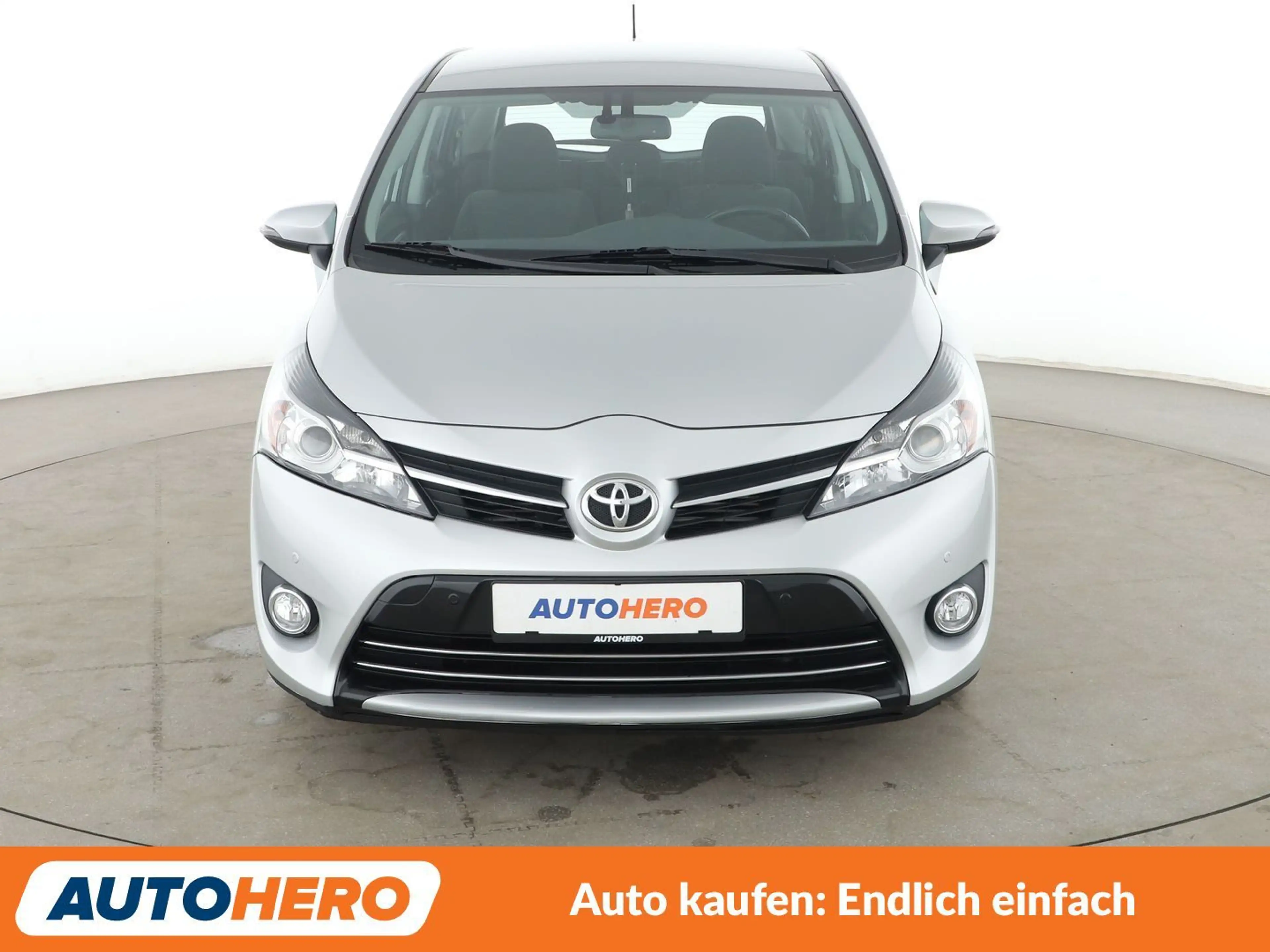 Toyota Verso 1.6 D-4D Comfort*TEMPO*CAM*PDC*SHZ*ALU*KLIMA* — photo 9