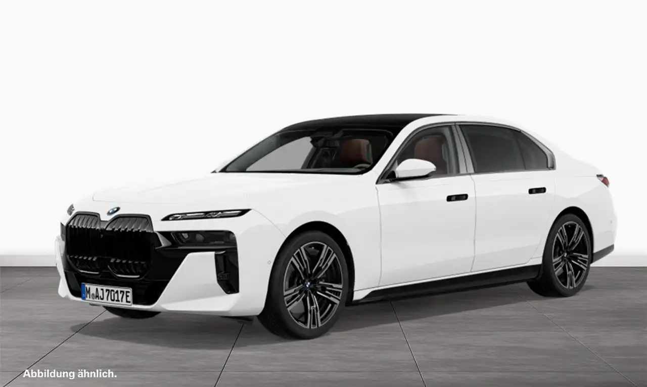 BMW i7
