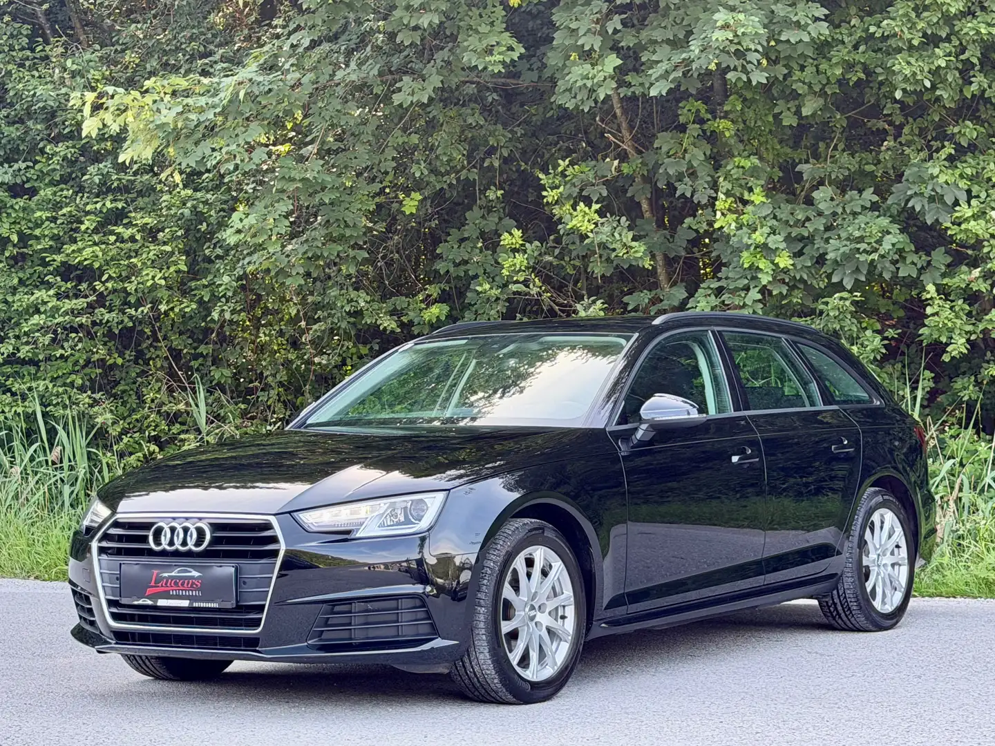 Audi A4 40 TDI s-tronic Aut NAVI*XENON*TOP*190PS* Schwarz - 1