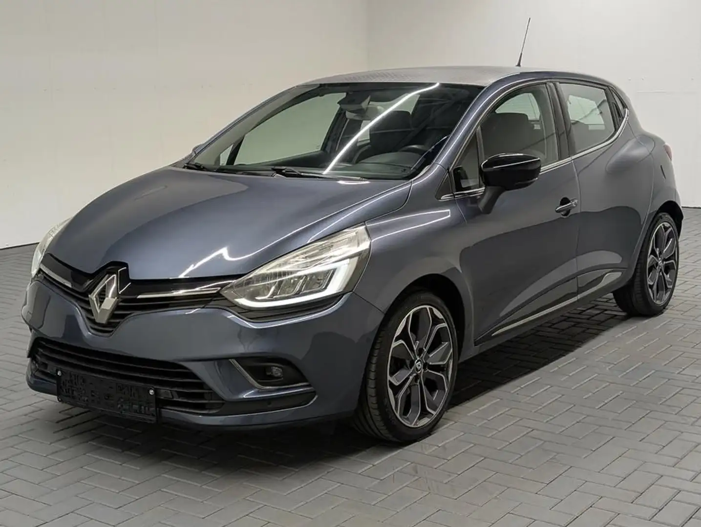 Renault Clio Intens LED/Kam/17-Zoll/Navi/SHZ/BOSE Grigio - 1
