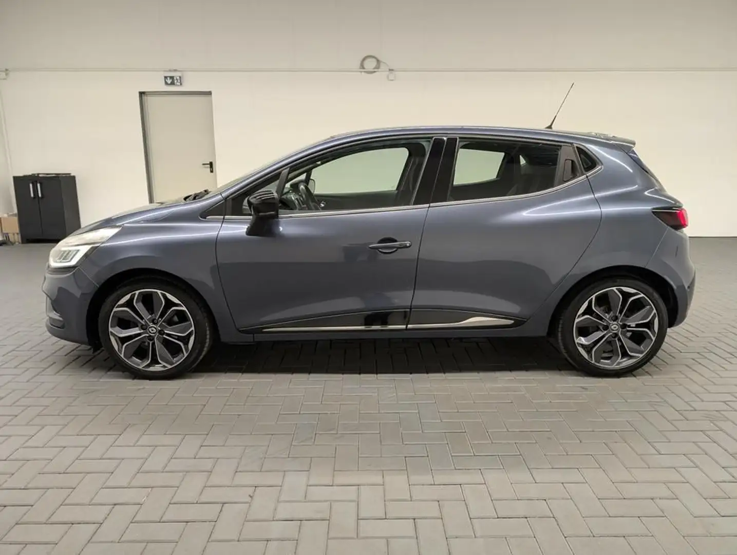 Renault Clio Intens LED/Kam/17-Zoll/Navi/SHZ/BOSE Grigio - 2