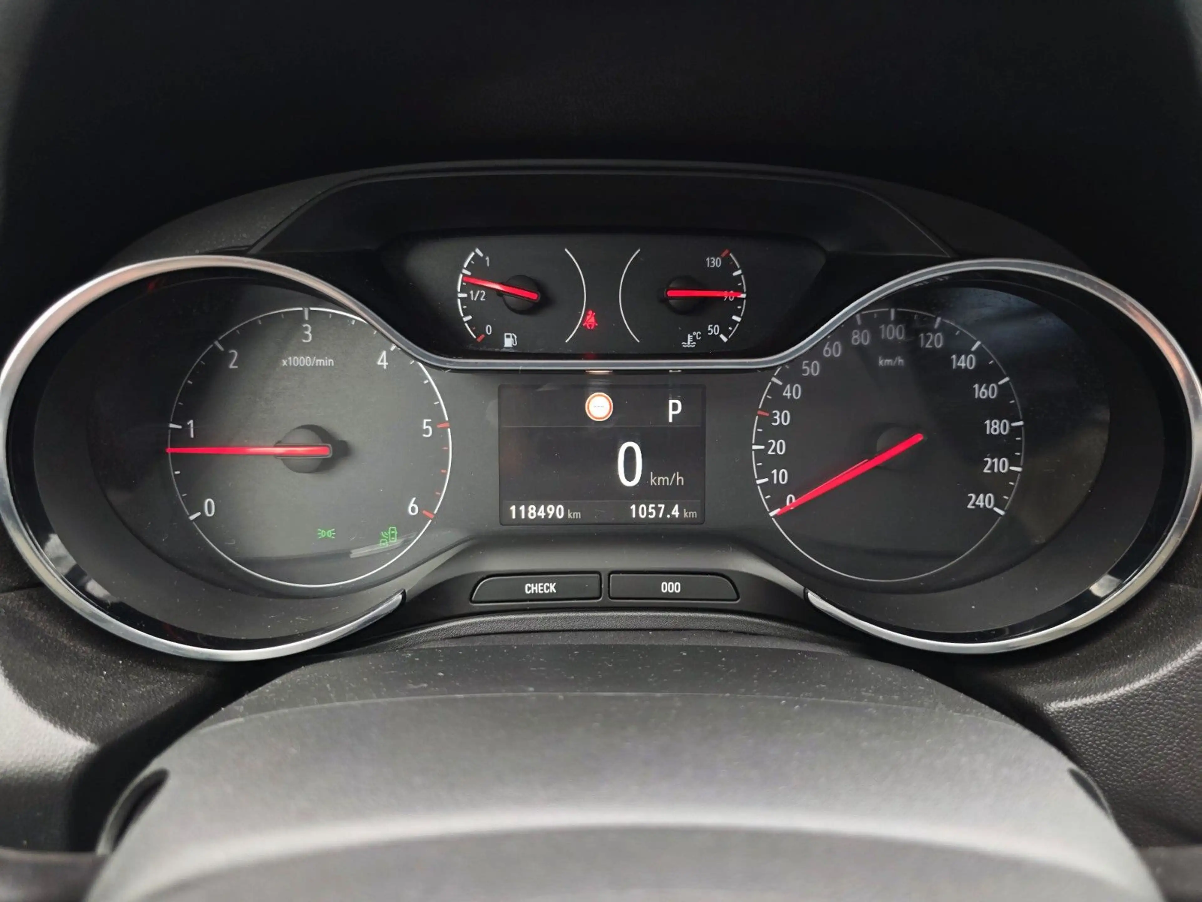 Opel Grandland X 2.0 CDTi Ultimate LED/360KAM/CARPLAY — photo 11