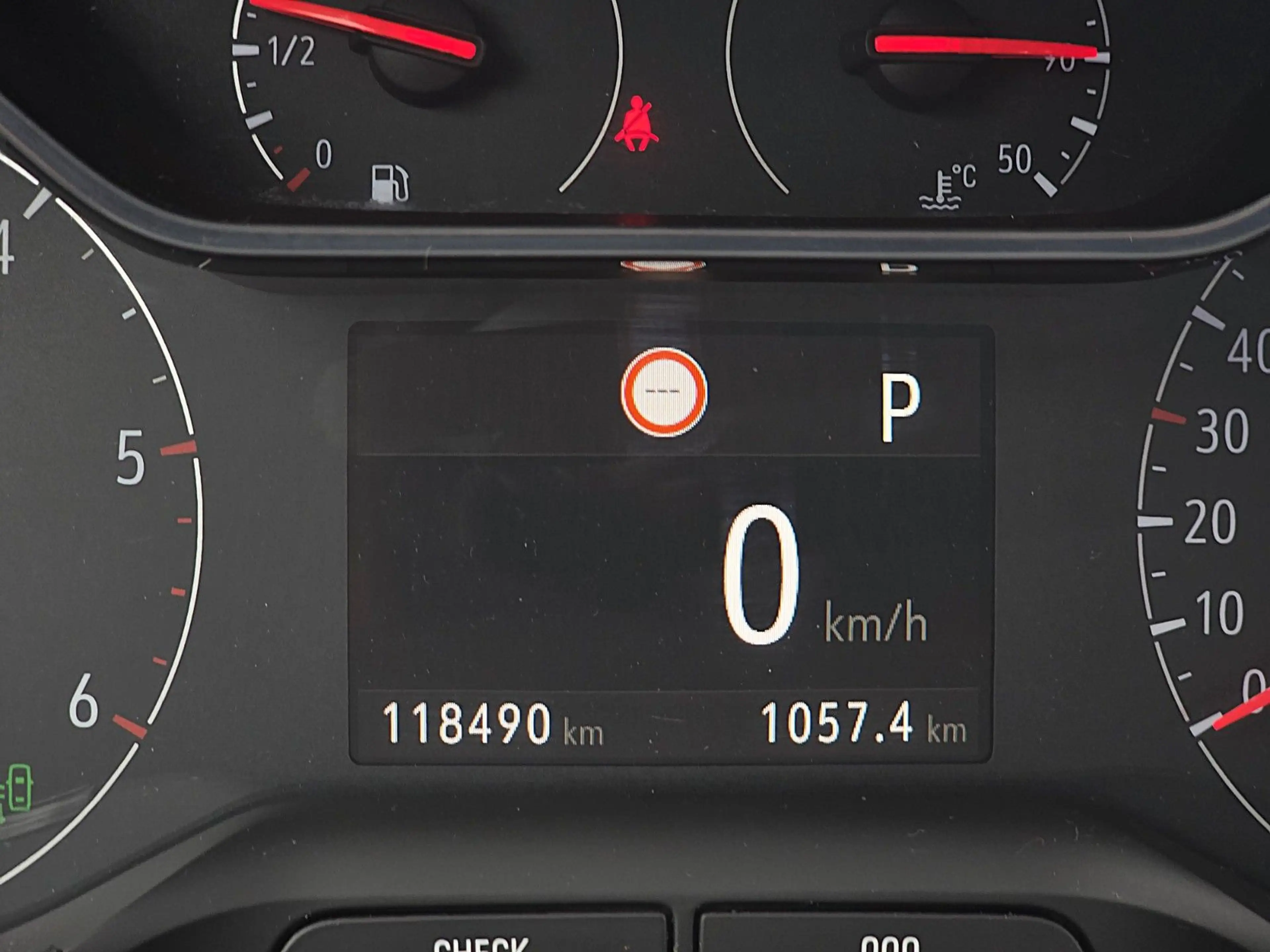 Opel Grandland X 2.0 CDTi Ultimate LED/360KAM/CARPLAY — photo 12