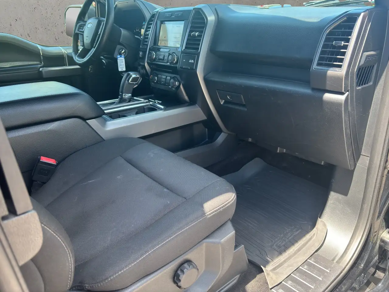 Ford F 150 снимка Ford F 150