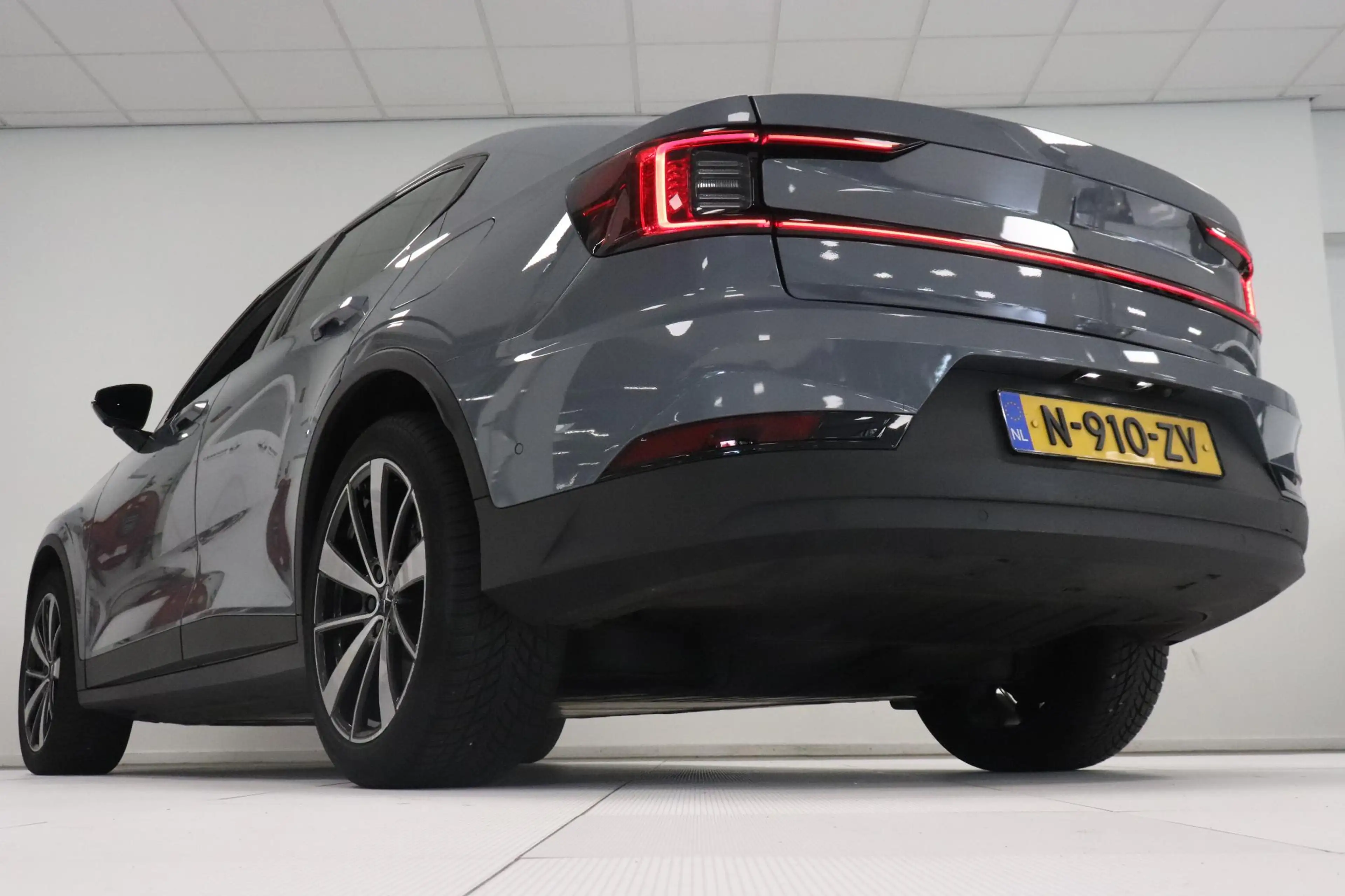 Polestar 2 Standard Range Single Motor 63kWh | 360° Camera | — photo 18