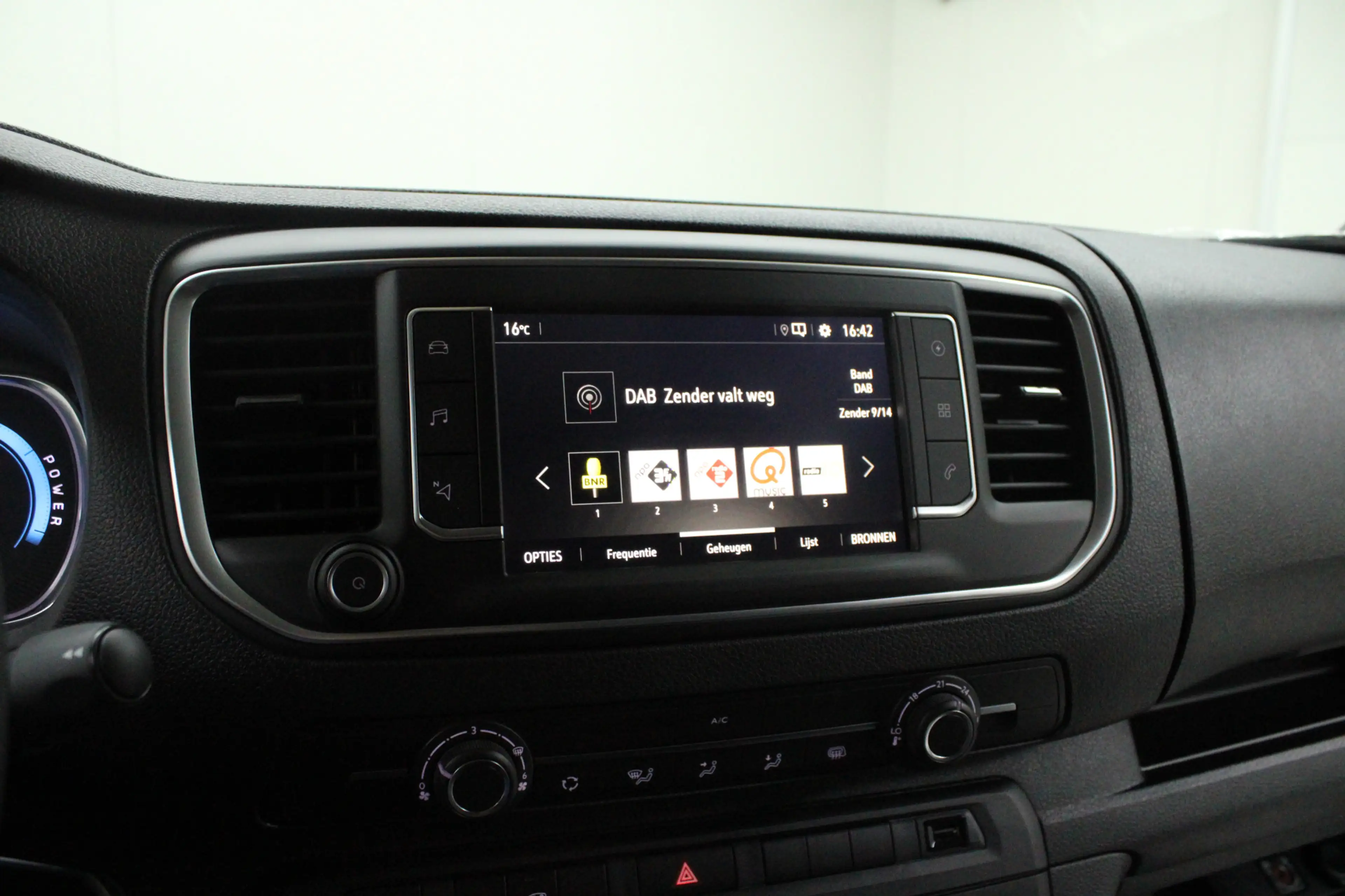 Opel Vivaro-e Electric L3 75 kWh | Airco | Carplay | Navi Full | — photo 25