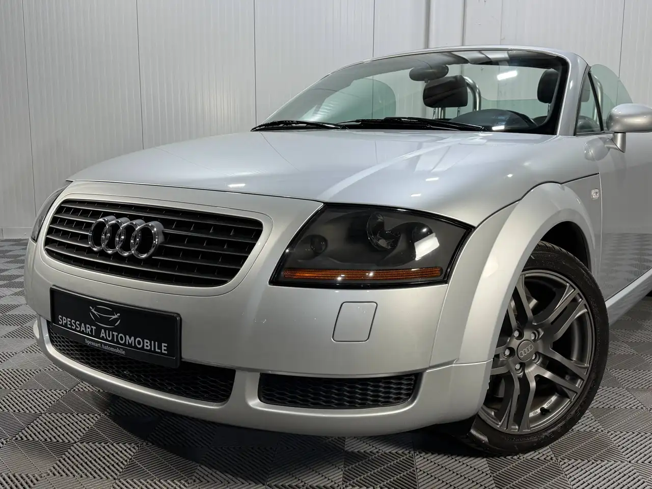 Audi TT 1.8T ROADSTER|XENON|BOSE|TEMPOMAT|179PS|ROSTFREI|SCHECKHEFT|RECHNUNGEN|TÜV NEU, foto 3