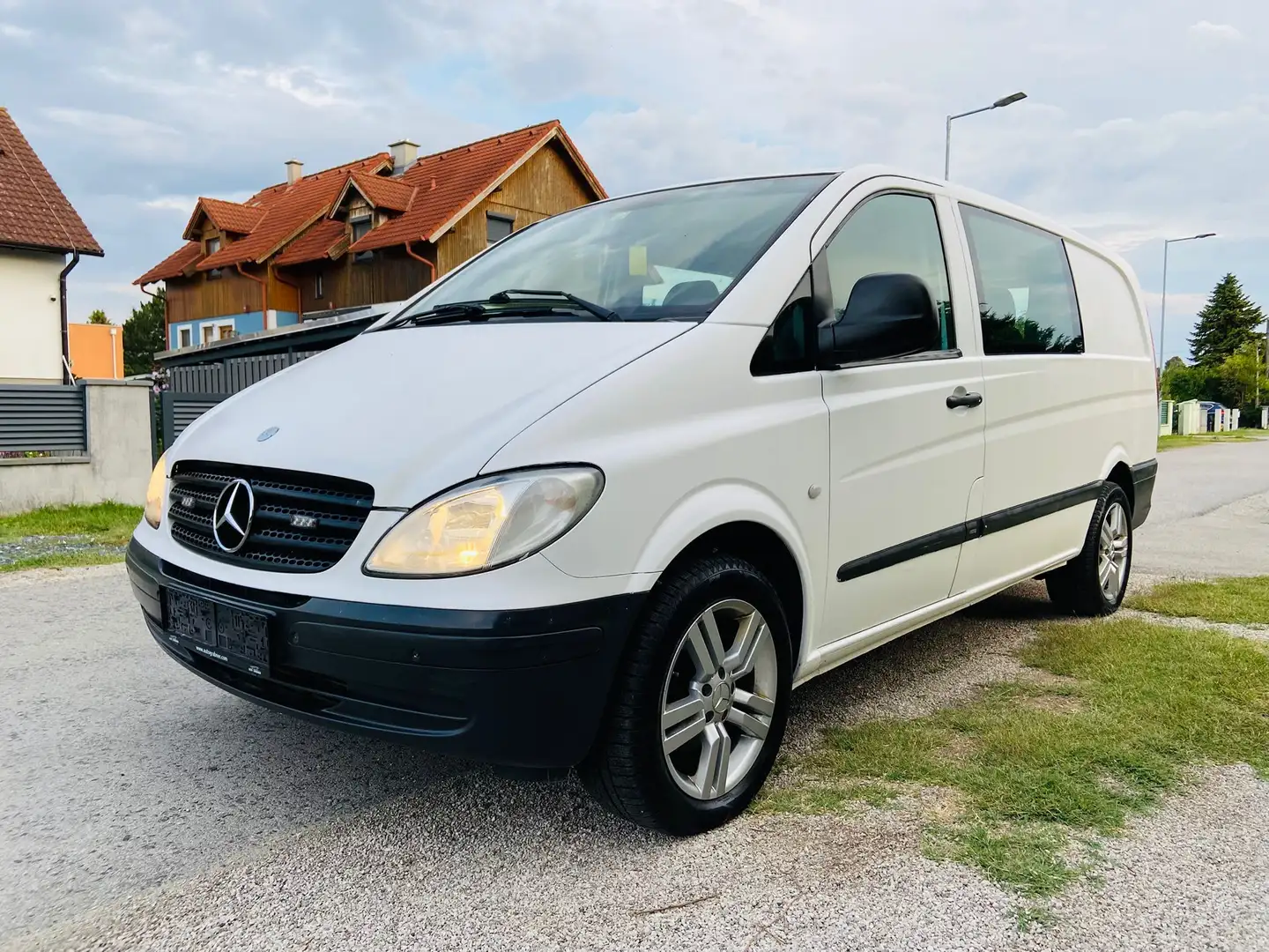 Mercedes-Benz Vito 115 CDI lang Aut. - 1