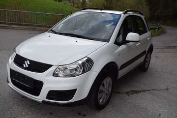 4 WD Crossover wie neu garantie