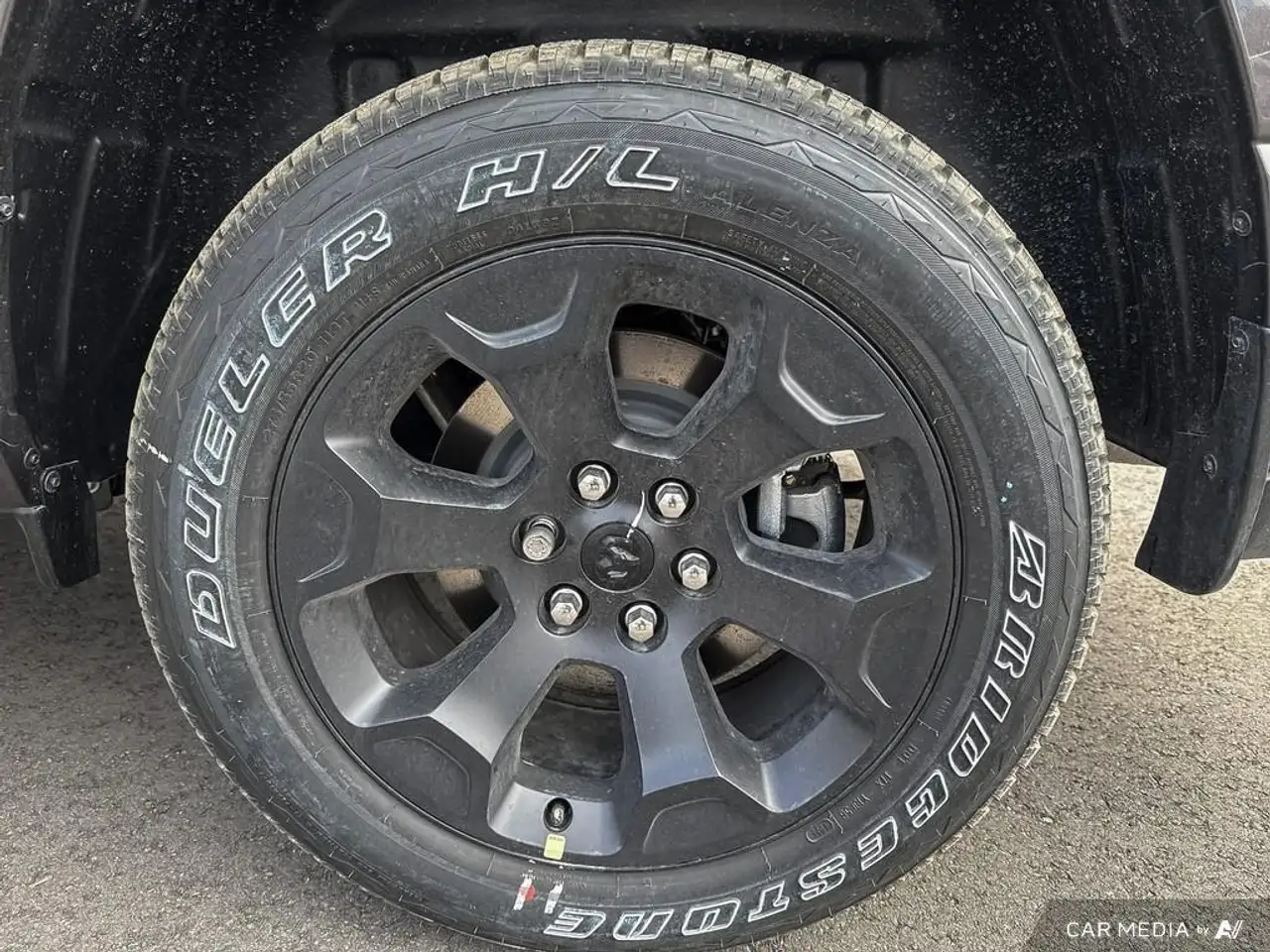 RAM 1500 снимка RAM 1500