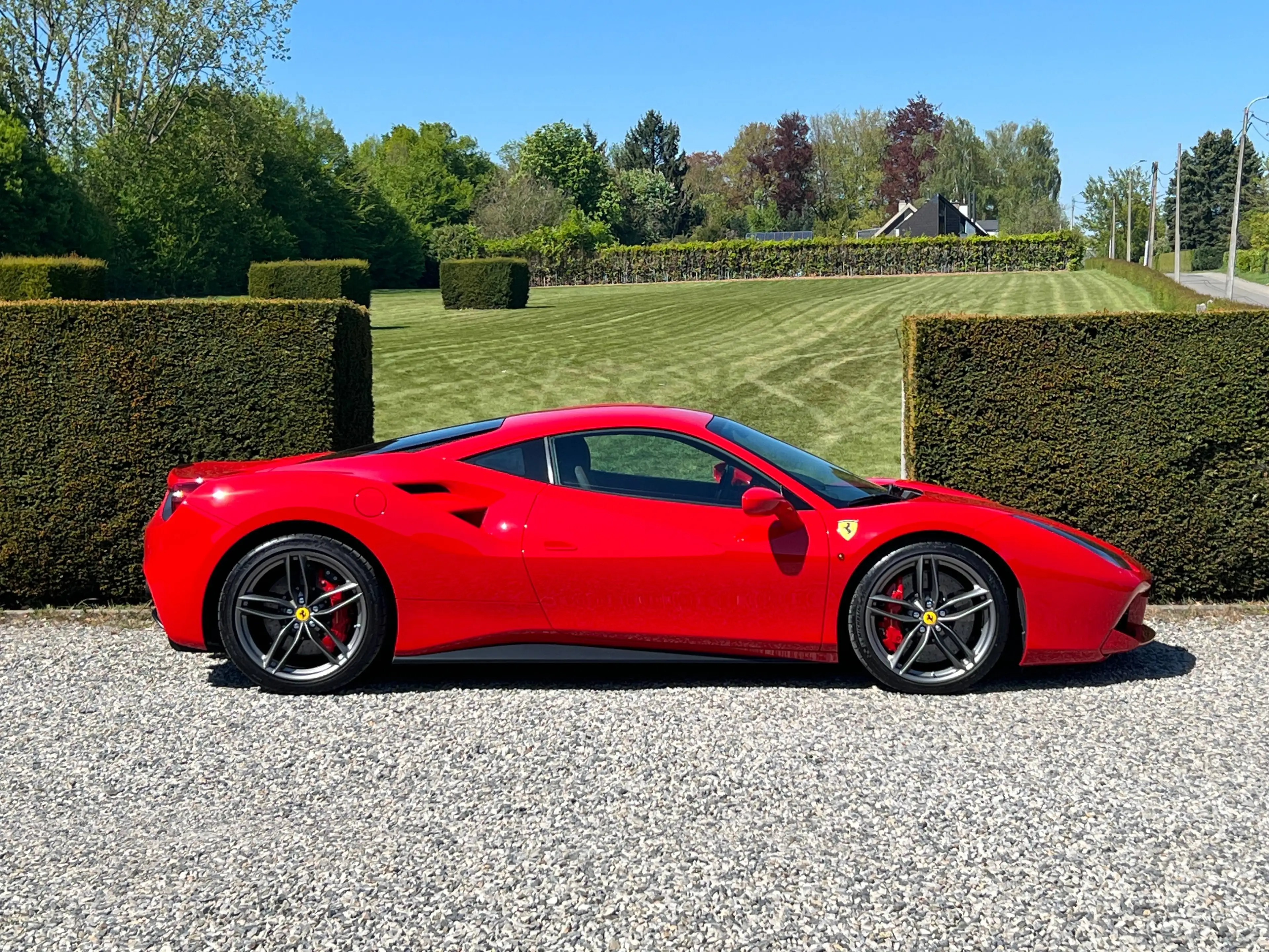 Ferrari 488 488 GTB - 1 Owner - Only 6035 Km — photo 3